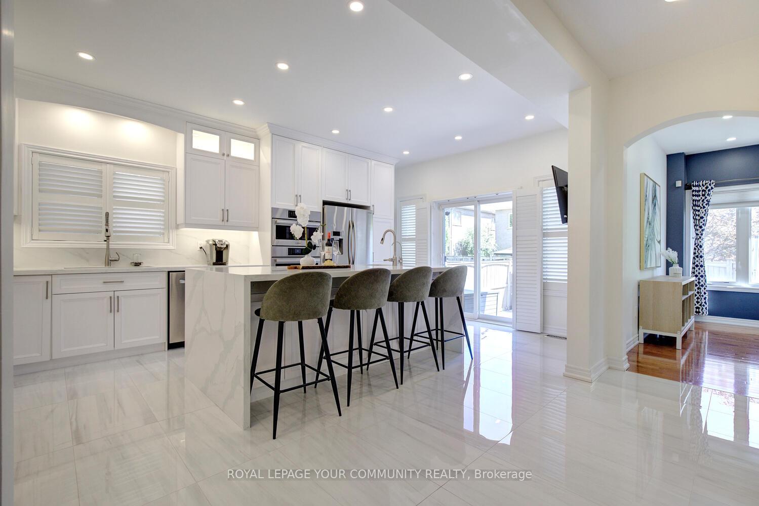Photo 14 of 127 Golden Forest Road, Vaughan, Patterson — HOMEH