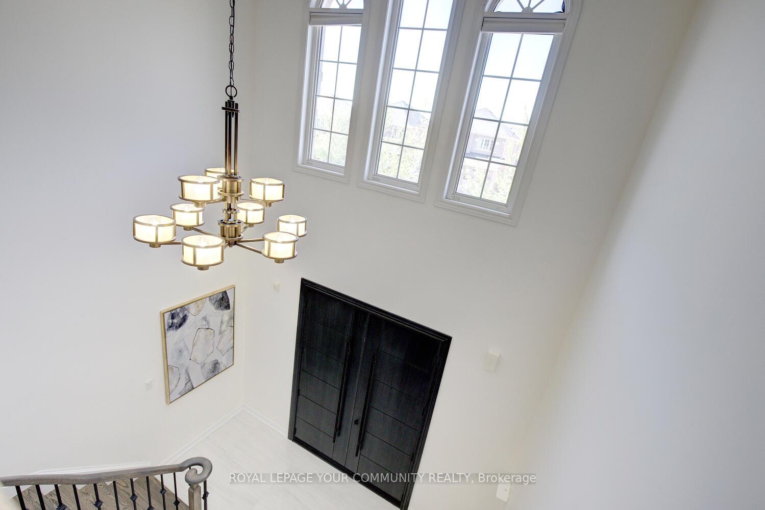 Photo 26 of 127 Golden Forest Road, Vaughan, Patterson — HOMEH