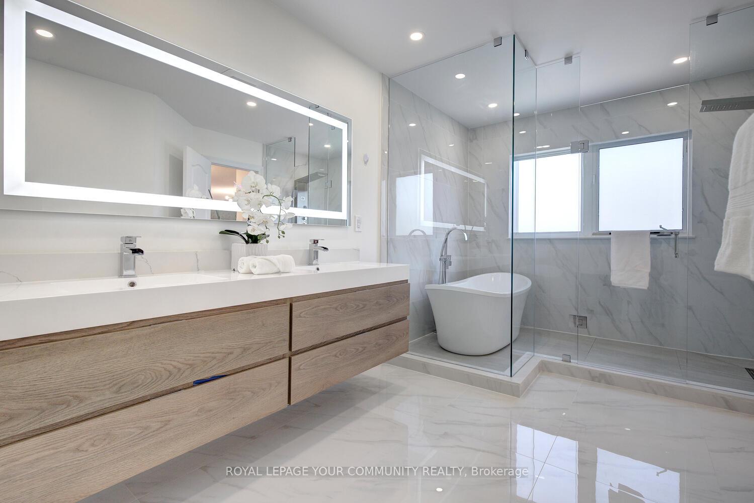 Photo 30 of 127 Golden Forest Road, Vaughan, Patterson — HOMEH