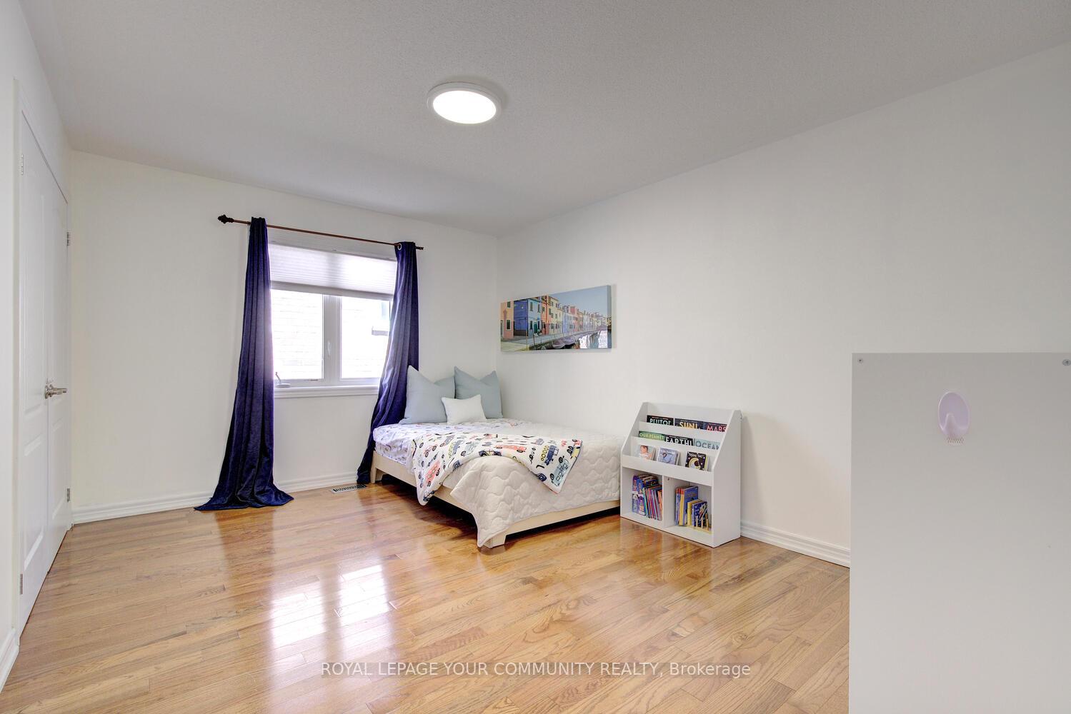 Photo 34 of 127 Golden Forest Road, Vaughan, Patterson — HOMEH