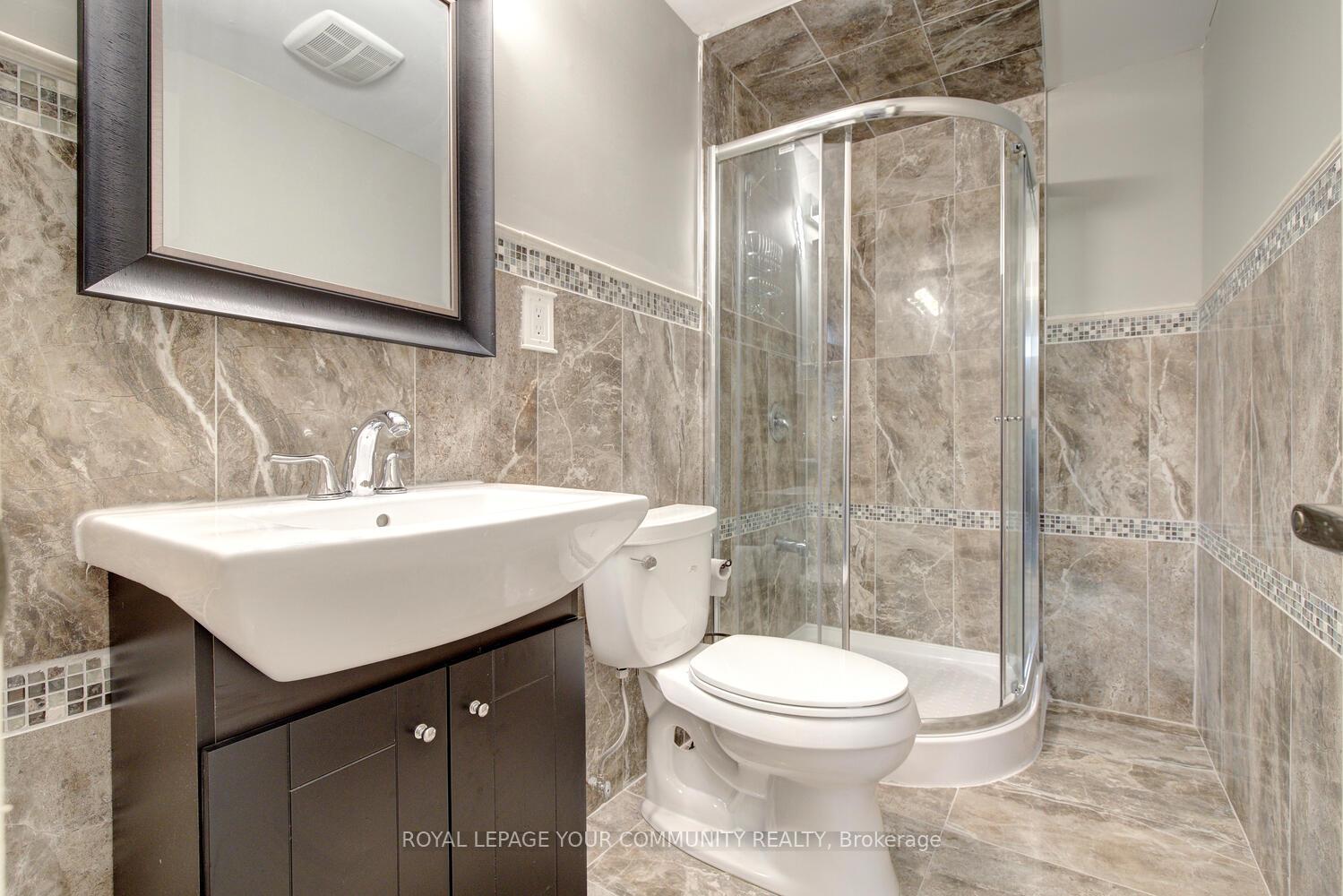 Photo 38 of 127 Golden Forest Road, Vaughan, Patterson — HOMEH