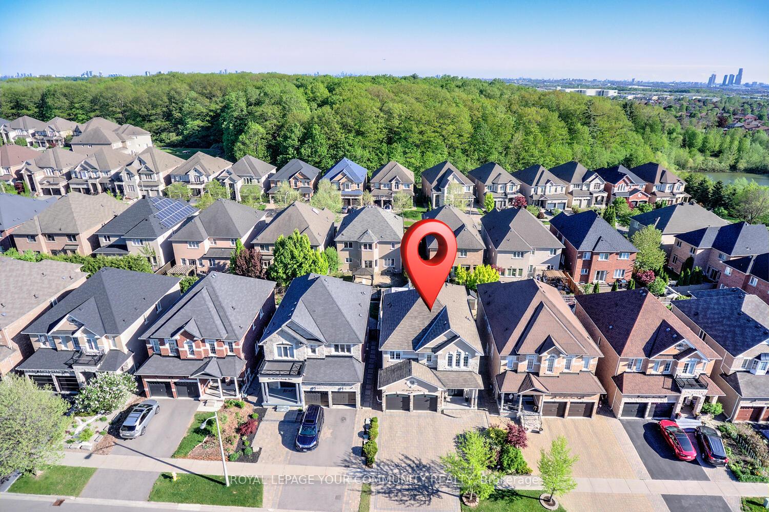 Photo 49 of 127 Golden Forest Road, Vaughan, Patterson — HOMEH