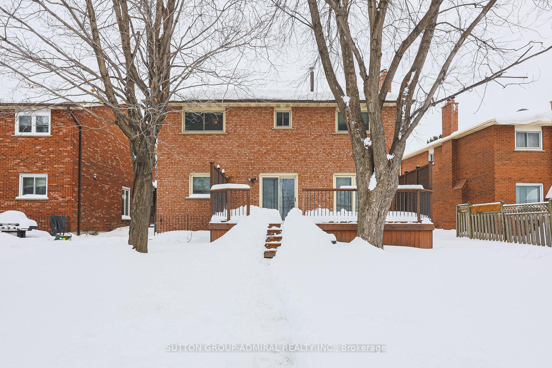 Photo 32 of 14 Evergreen Crescent, Markham, Aileen-Willowbrook — HOMEH