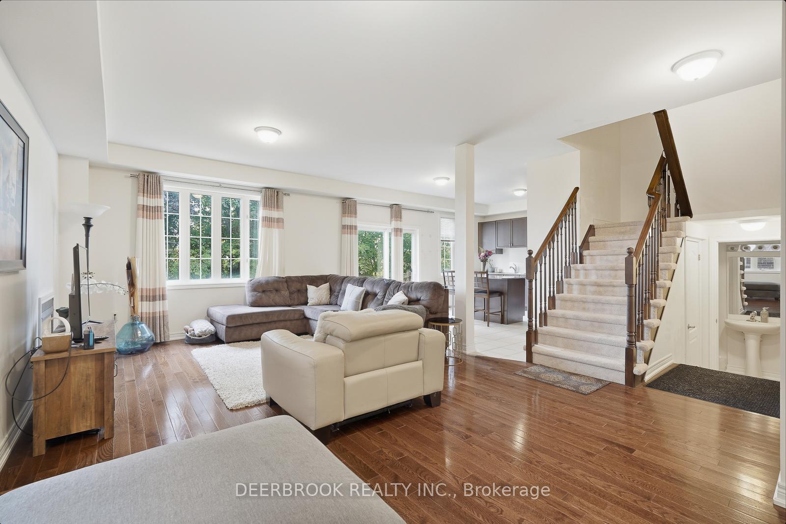 Photo 4 of 67 Promenade Drive, Whitby, Taunton North — HOMEH