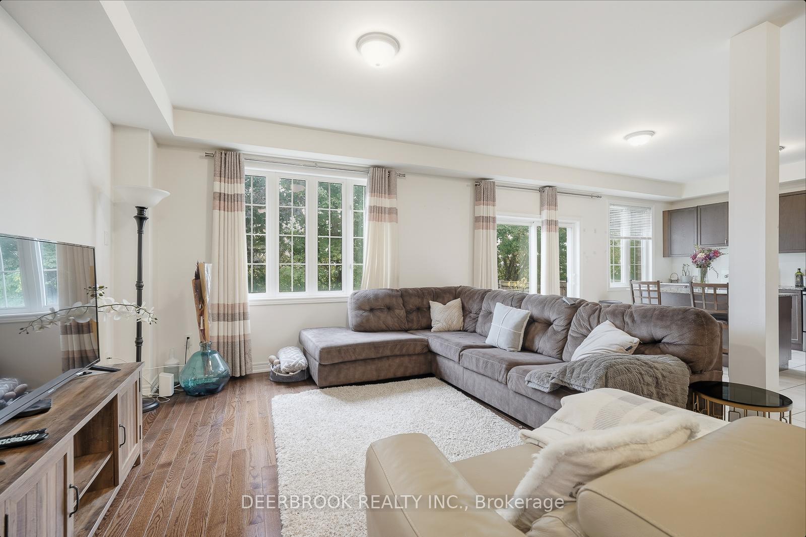 Photo 5 of 67 Promenade Drive, Whitby, Taunton North — HOMEH