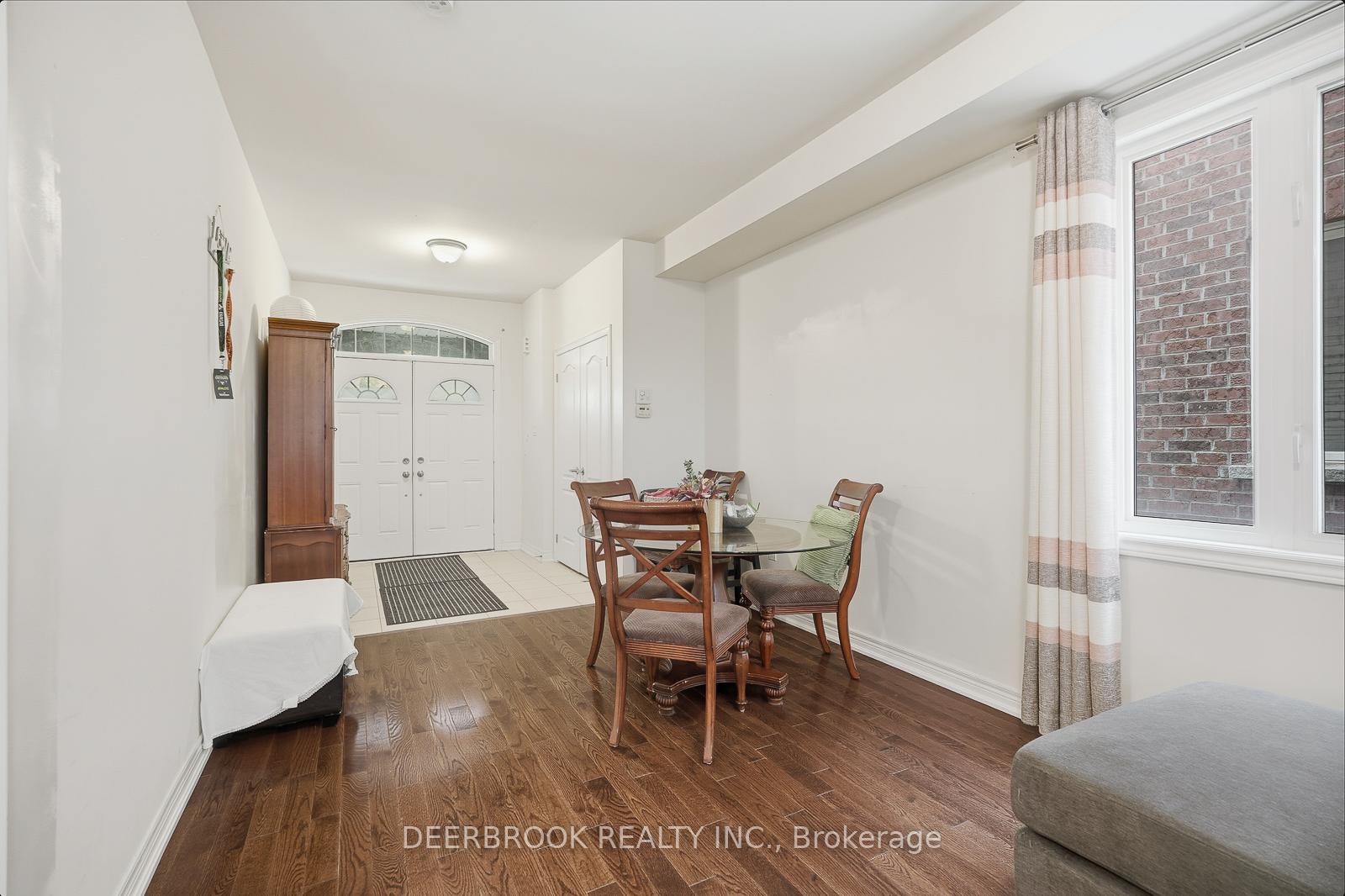 Photo 17 of 67 Promenade Drive, Whitby, Taunton North — HOMEH