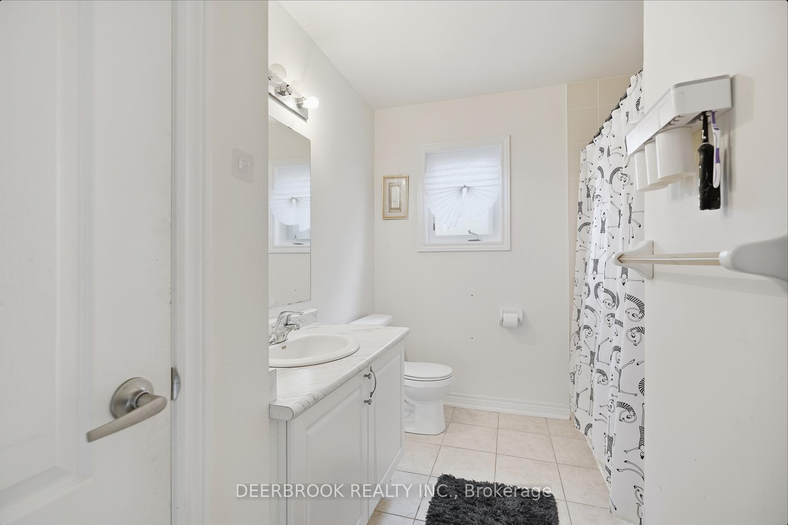 Photo 25 of 67 Promenade Drive, Whitby, Taunton North — HOMEH