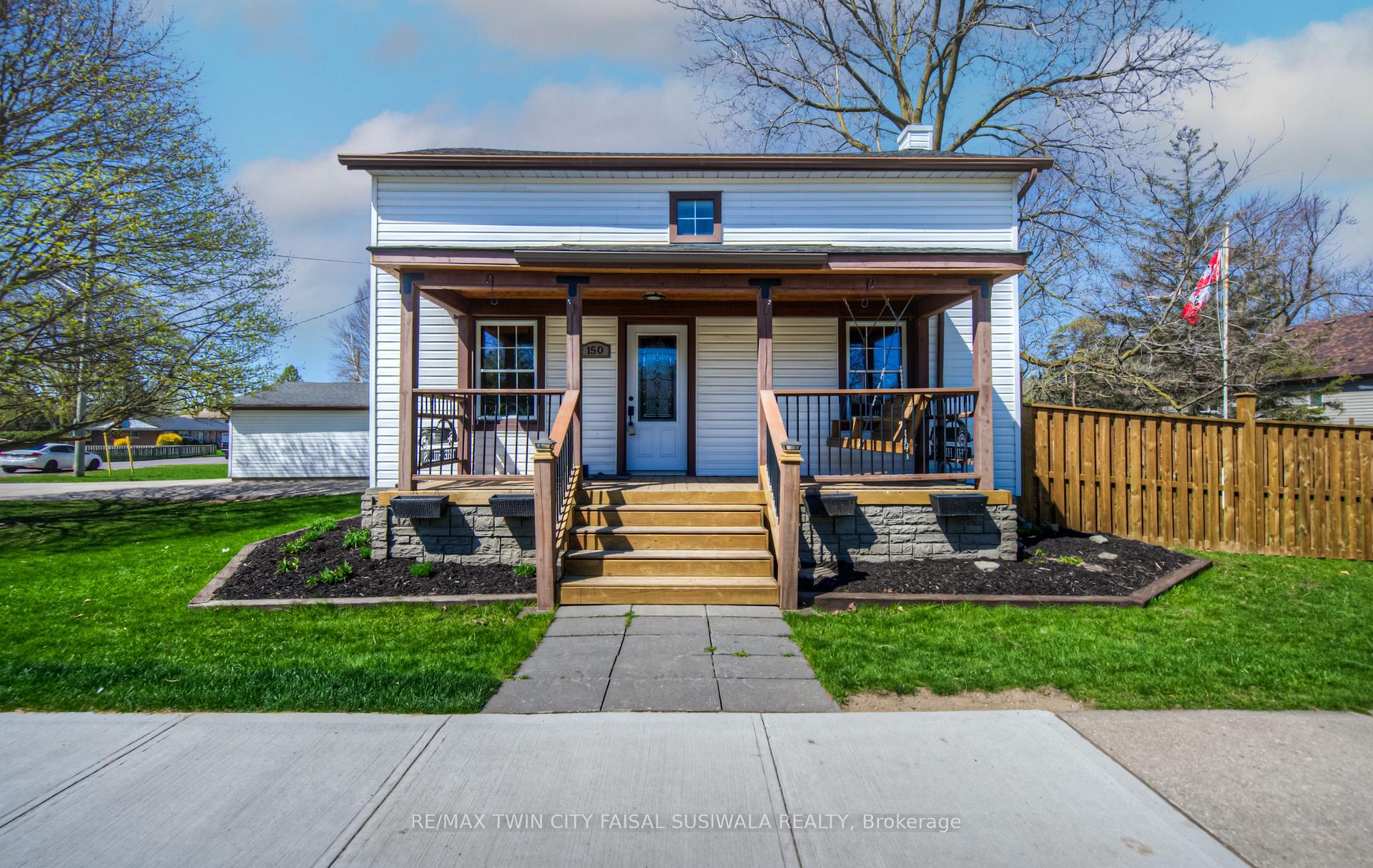 Photo 2 of 150 Woolwich Street S, Woolwich — HOMEH
