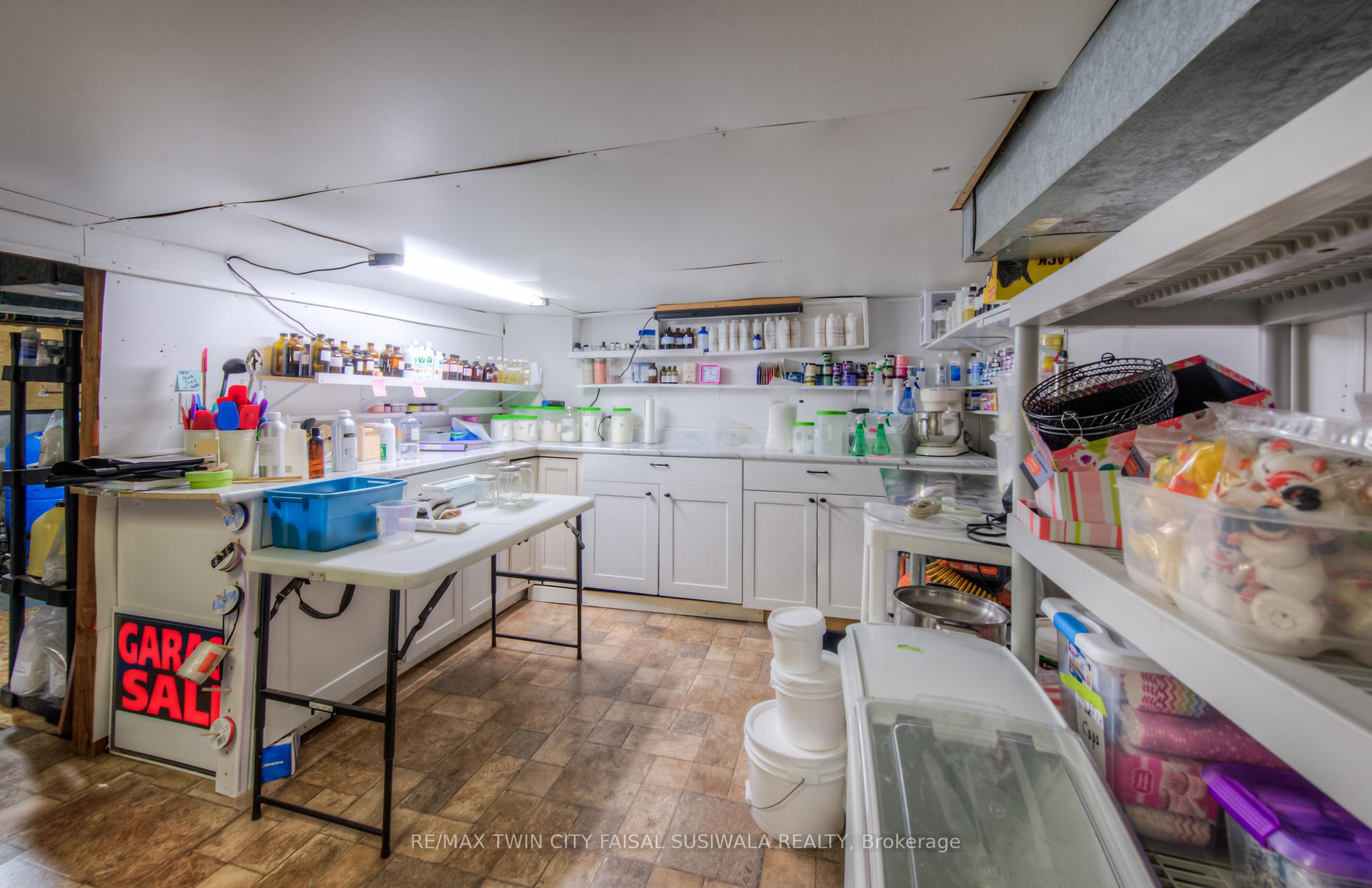 Photo 38 of 150 Woolwich Street S, Woolwich — HOMEH