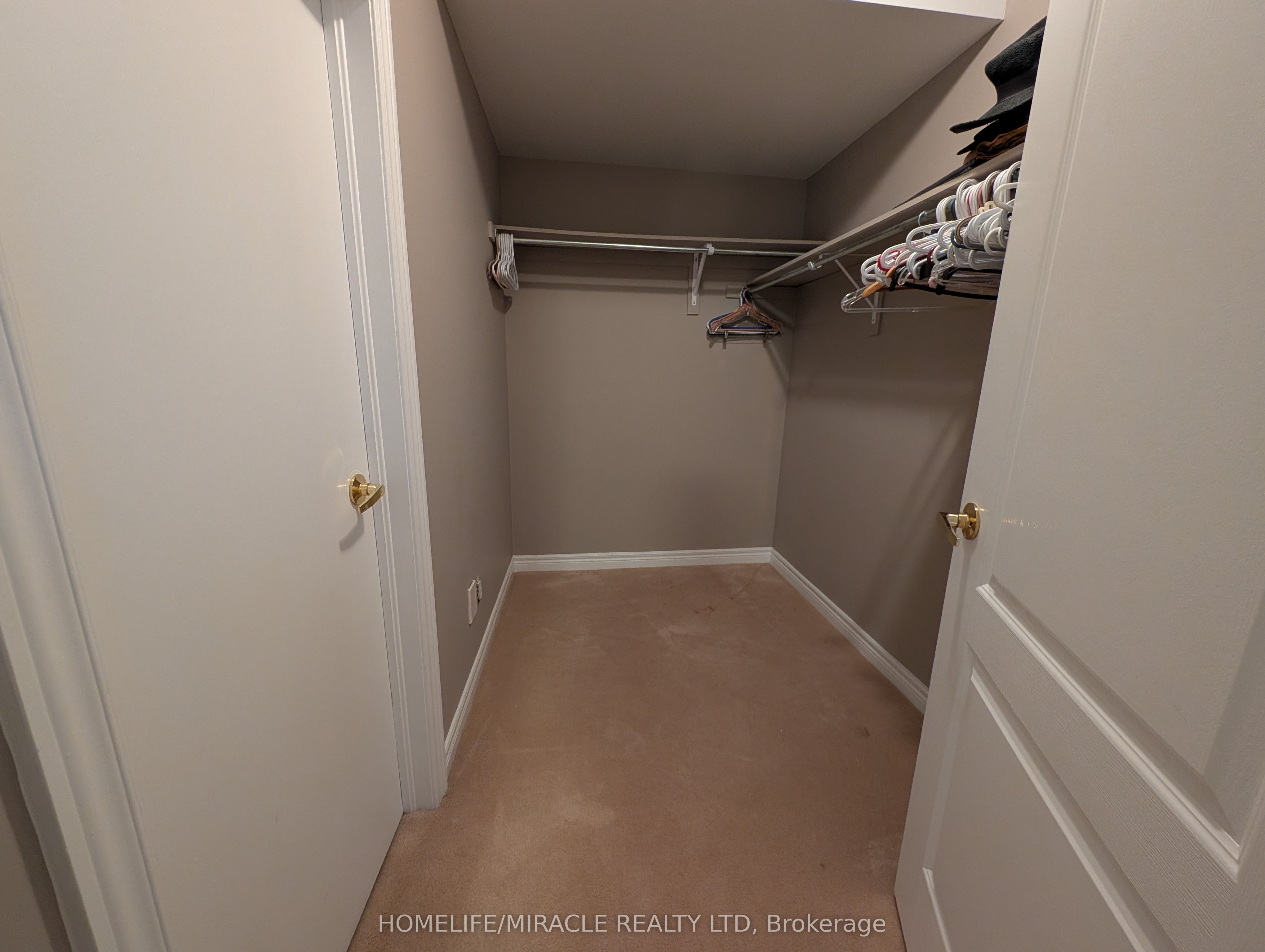 Photo 9 of Unit Basement, 63 Loudon Crescent, Vaughan, Beverley Glen — HOMEH