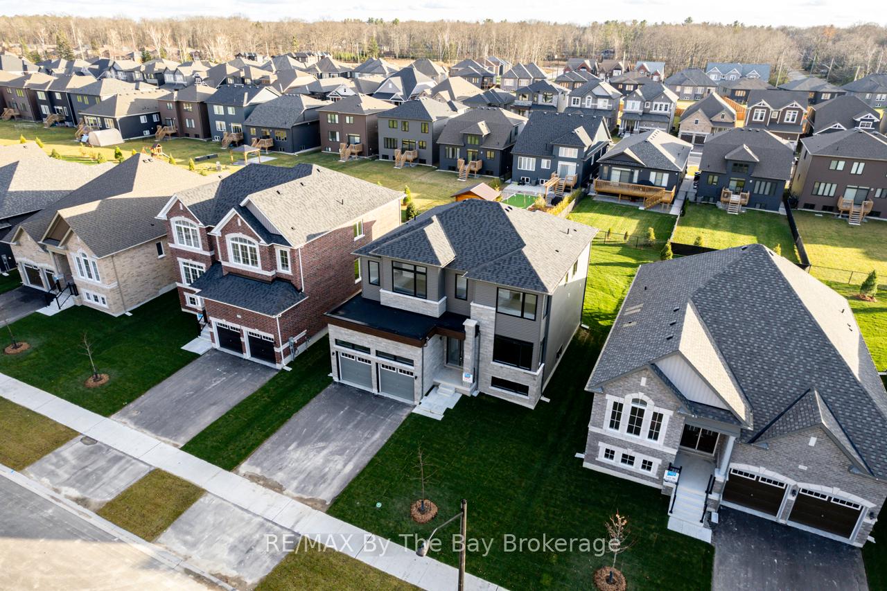 Photo 39 of 206 Mapleside Drive, Wasaga Beach — HOMEH