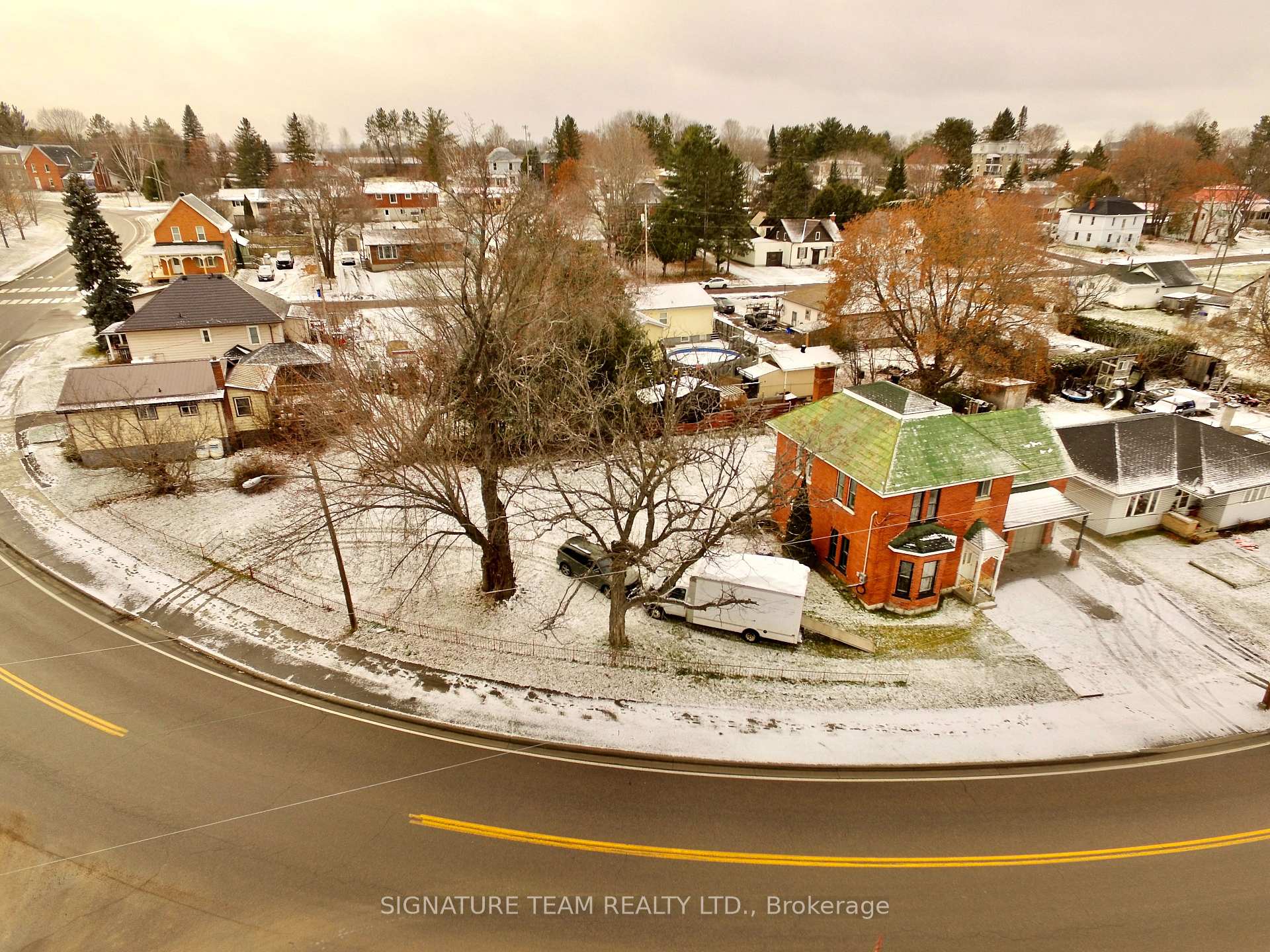 Photo 2 of 116 Queen Street, Bonnechere Valley, Eganville/Bonnechere Twp — HOMEH