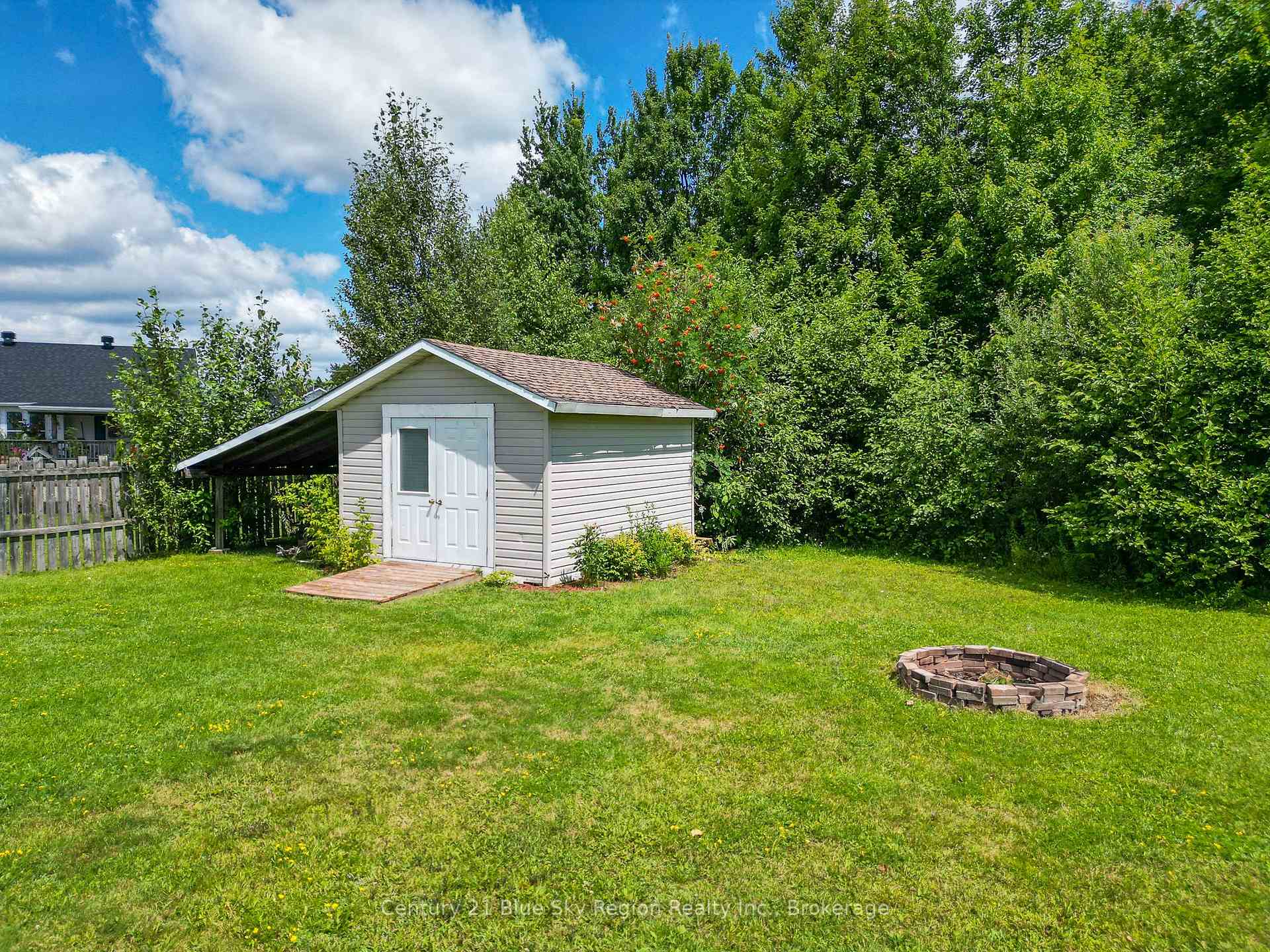 Photo 36 of 181 Oak Court, West Nipissing, Sturgeon Falls — HOMEH
