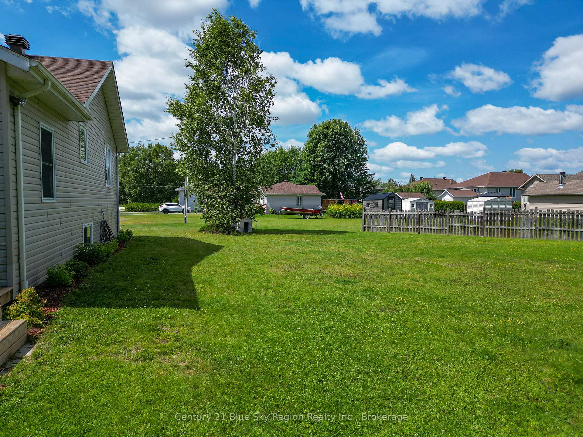 Photo 41 of 181 Oak Court, West Nipissing, Sturgeon Falls — HOMEH