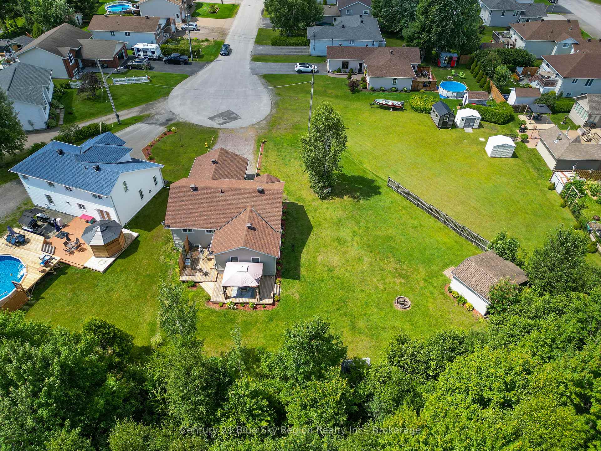 Photo 47 of 181 Oak Court, West Nipissing, Sturgeon Falls — HOMEH