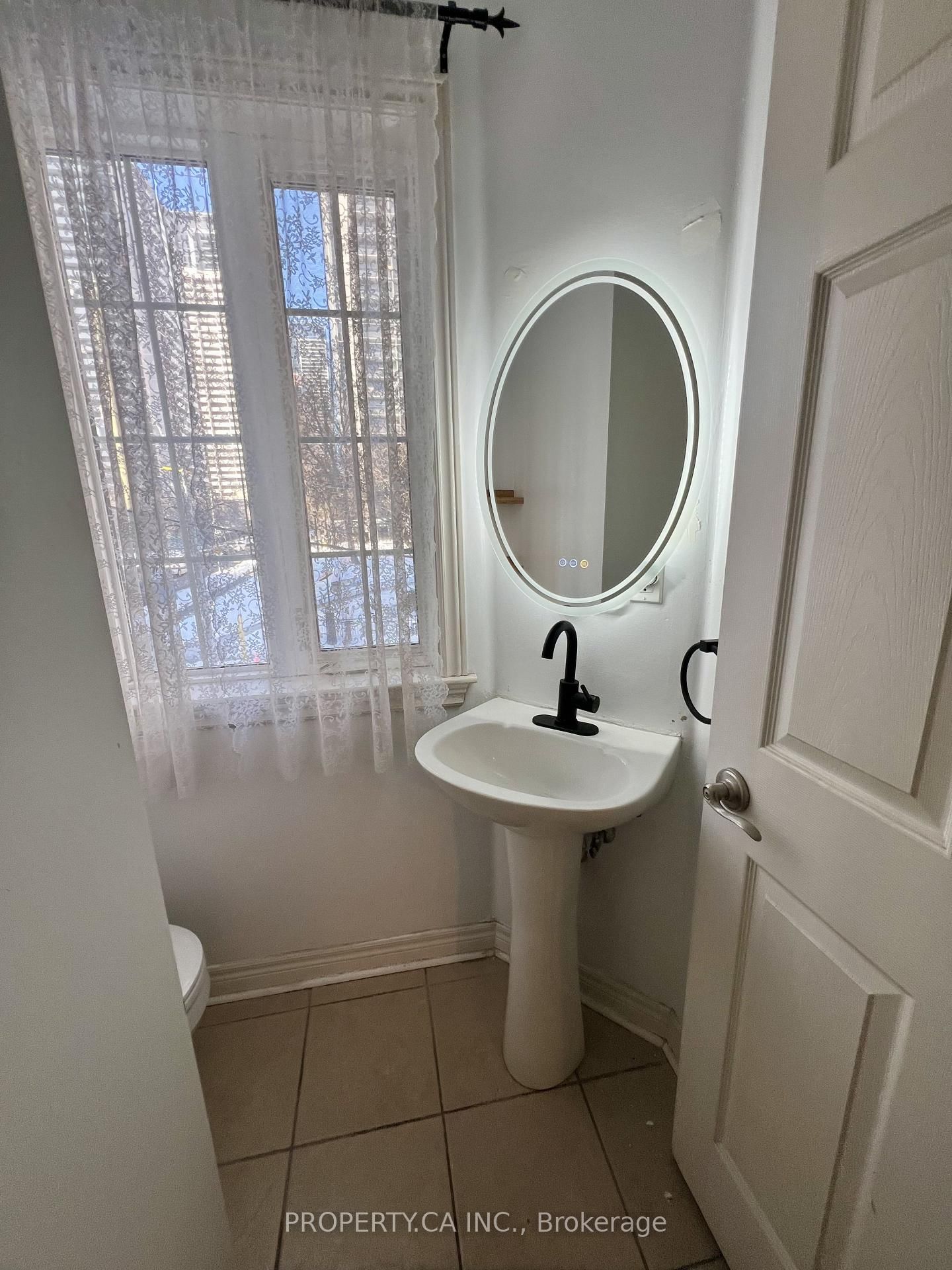 Photo 10 of Unit 205, 205 Wellesley St E, Toronto, Cabbagetown-South St. James Town — HOMEH