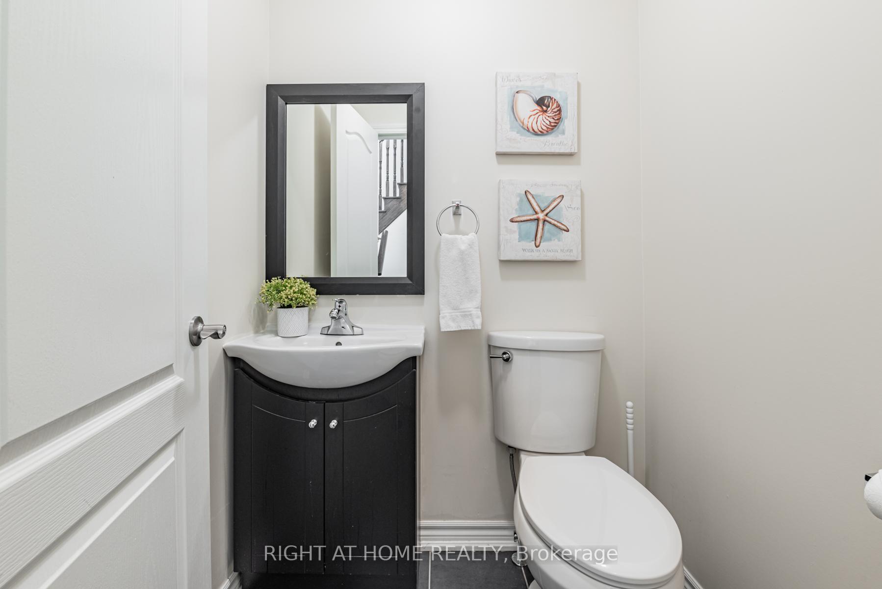 Photo 5 of 15 Tatra Lane, Markham, Cathedraltown — HOMEH