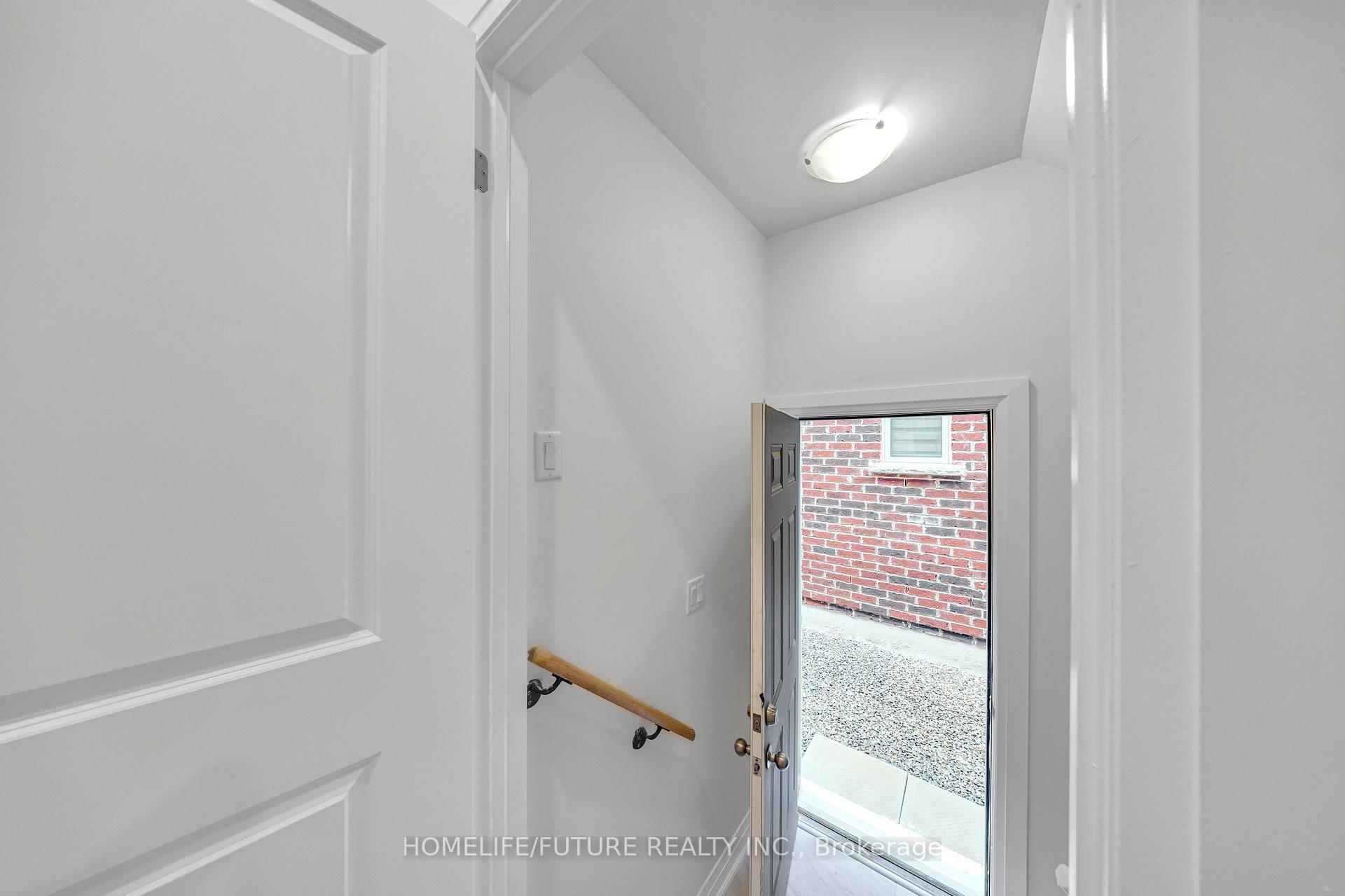 Photo 26 of 57 Priory Drive, Whitby, Rural Whitby — HOMEH