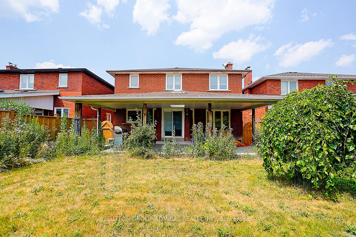Photo 3 of 101 Lime Drive, Vaughan, East Woodbridge — HOMEH
