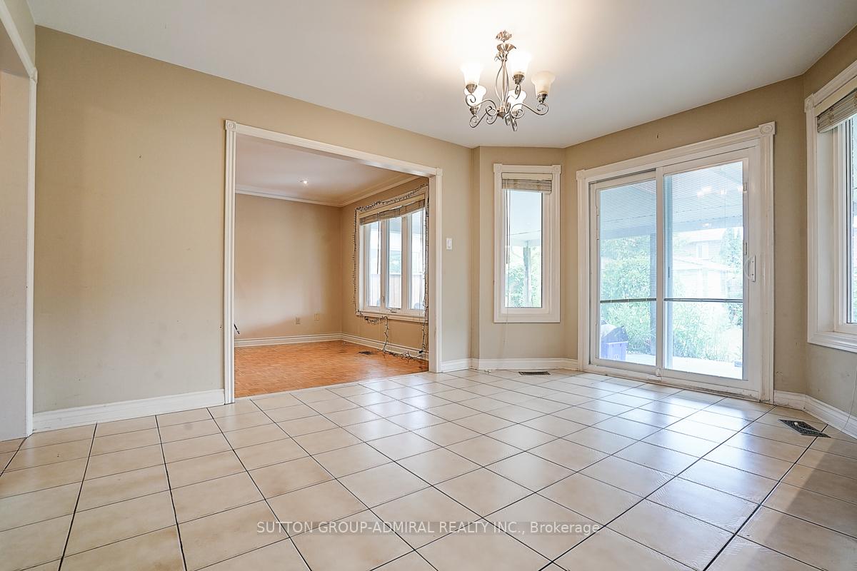 Photo 14 of 101 Lime Drive, Vaughan, East Woodbridge — HOMEH