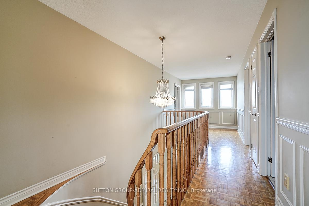 Photo 20 of 101 Lime Drive, Vaughan, East Woodbridge — HOMEH