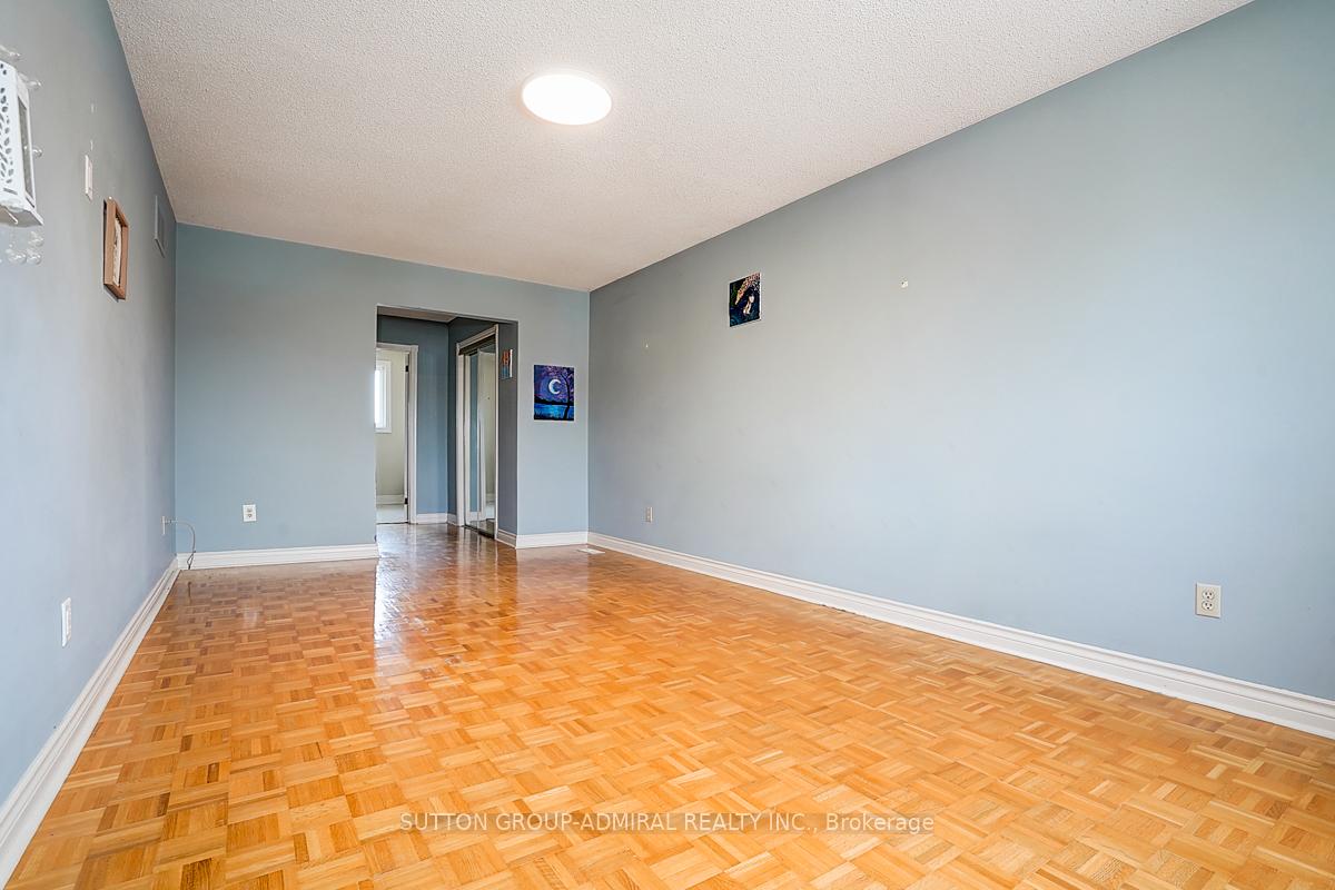 Photo 22 of 101 Lime Drive, Vaughan, East Woodbridge — HOMEH