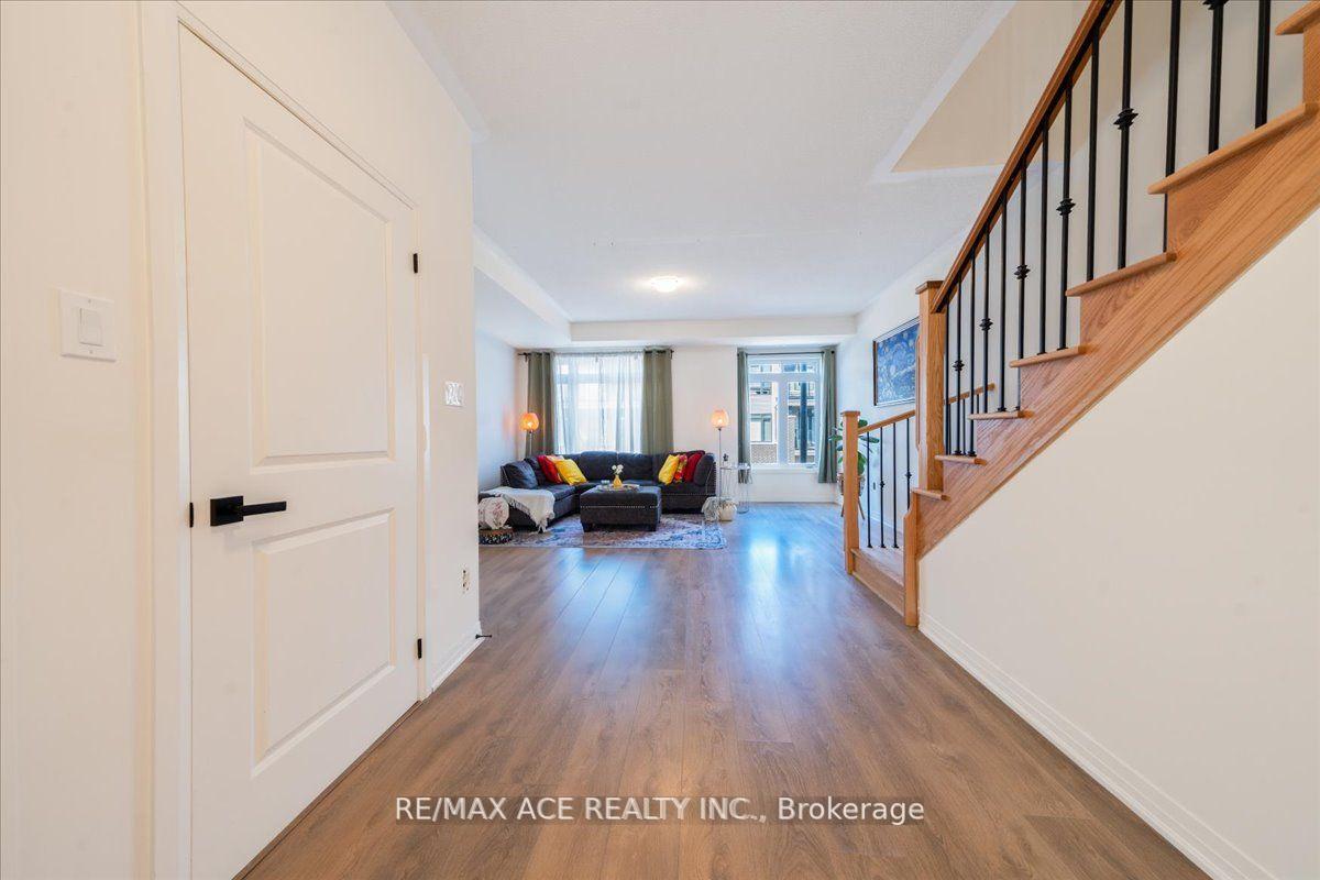Photo 13 of 13 Emmas Way, Whitby, Taunton North — HOMEH