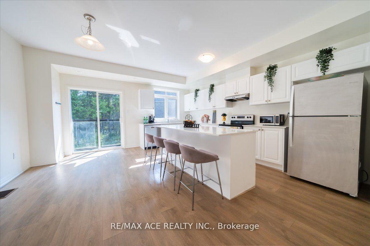 Photo 20 of 13 Emmas Way, Whitby, Taunton North — HOMEH