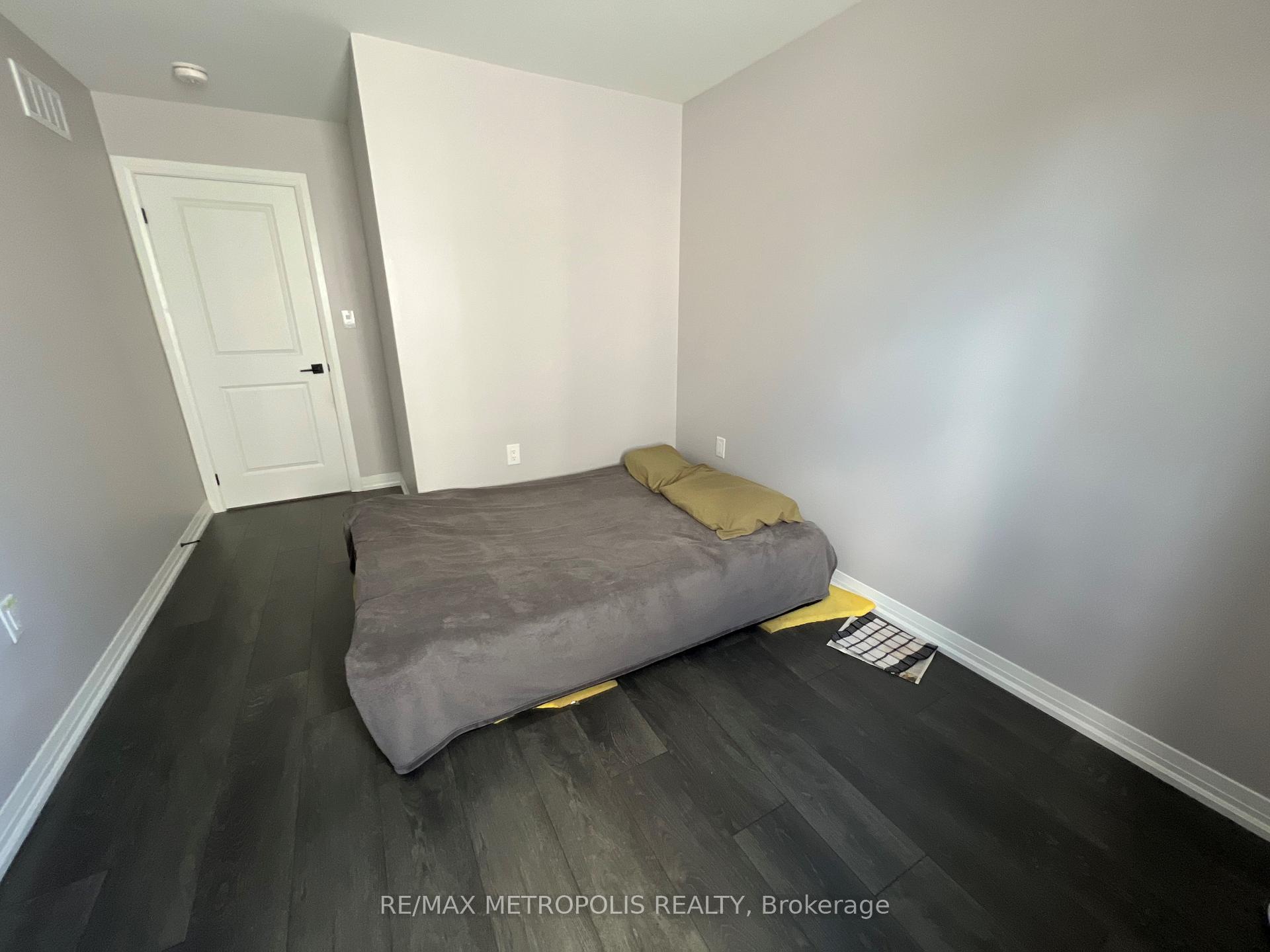 Photo 9 of 6 Summit Crescent, Belleville, Belleville Ward — HOMEH