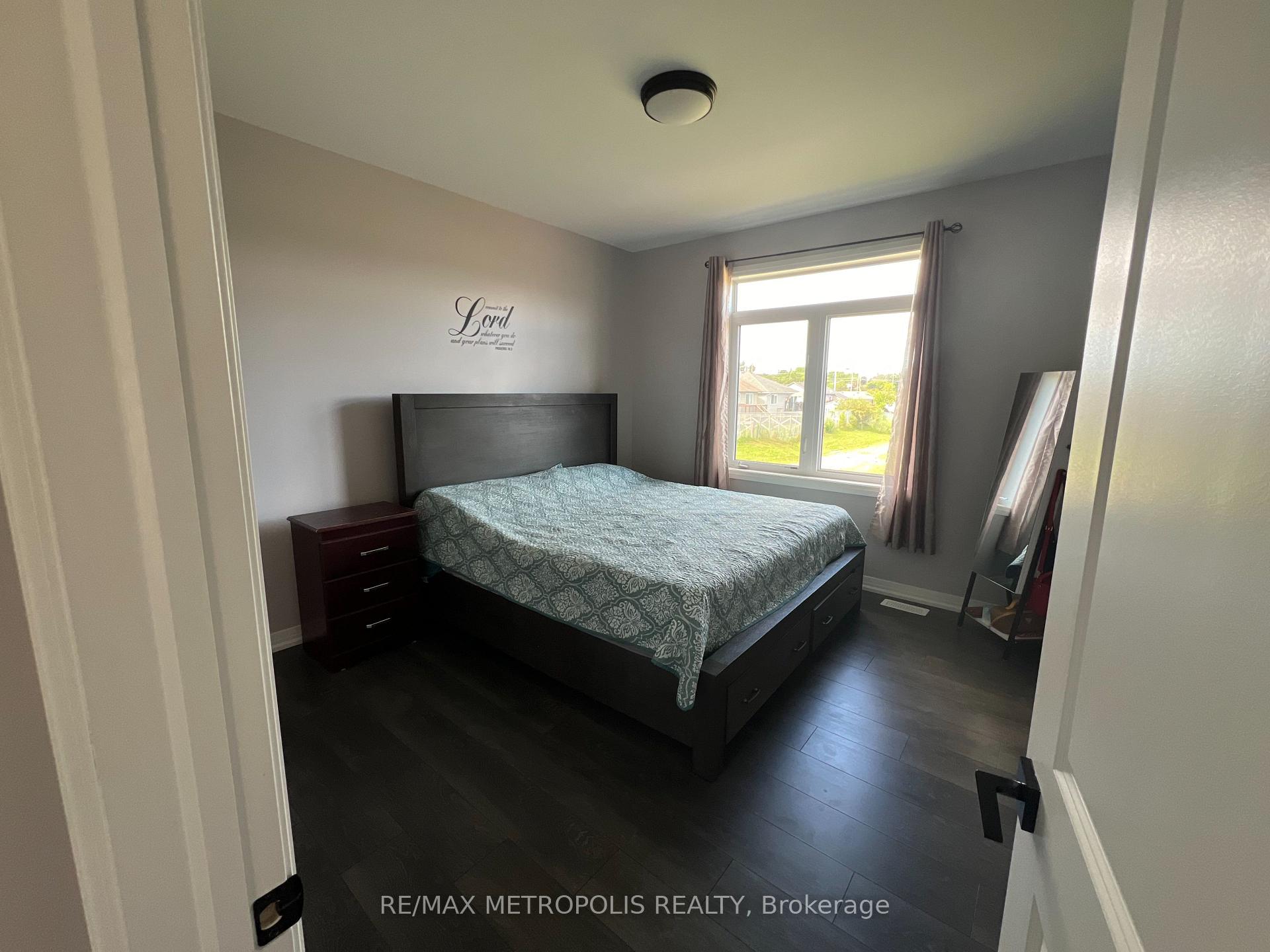 Photo 14 of 6 Summit Crescent, Belleville, Belleville Ward — HOMEH