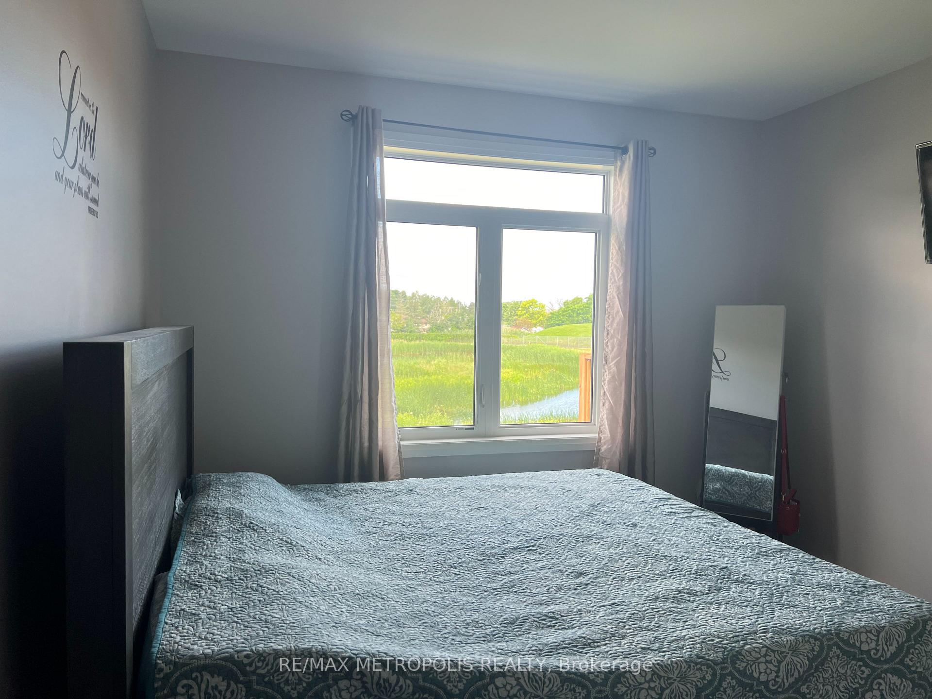Photo 15 of 6 Summit Crescent, Belleville, Belleville Ward — HOMEH