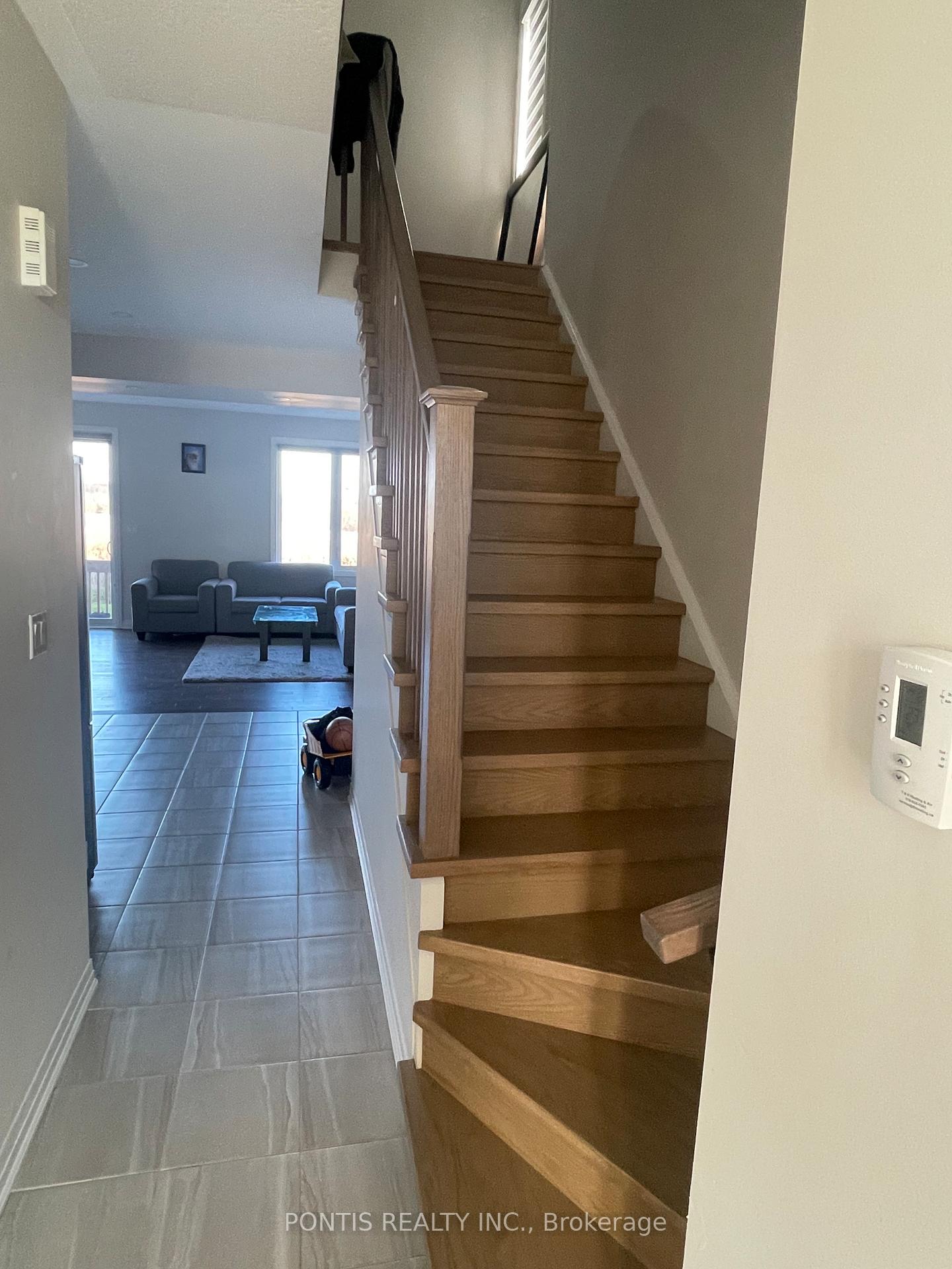 Photo 8 of 112 Middleton Street, Zorra, Thamesford — HOMEH