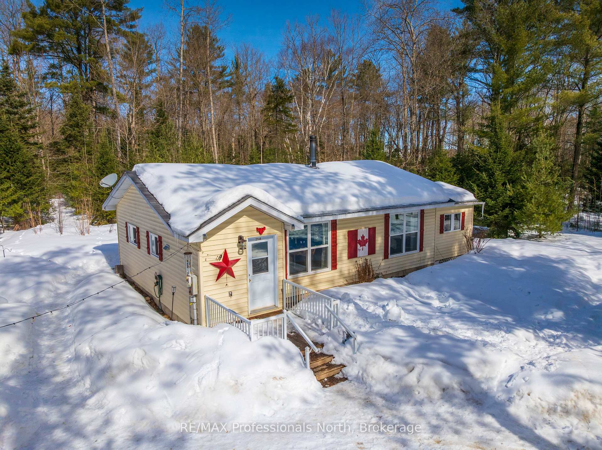 Photo 3 of 2148 Chetwynd Road, Armour — HOMEH