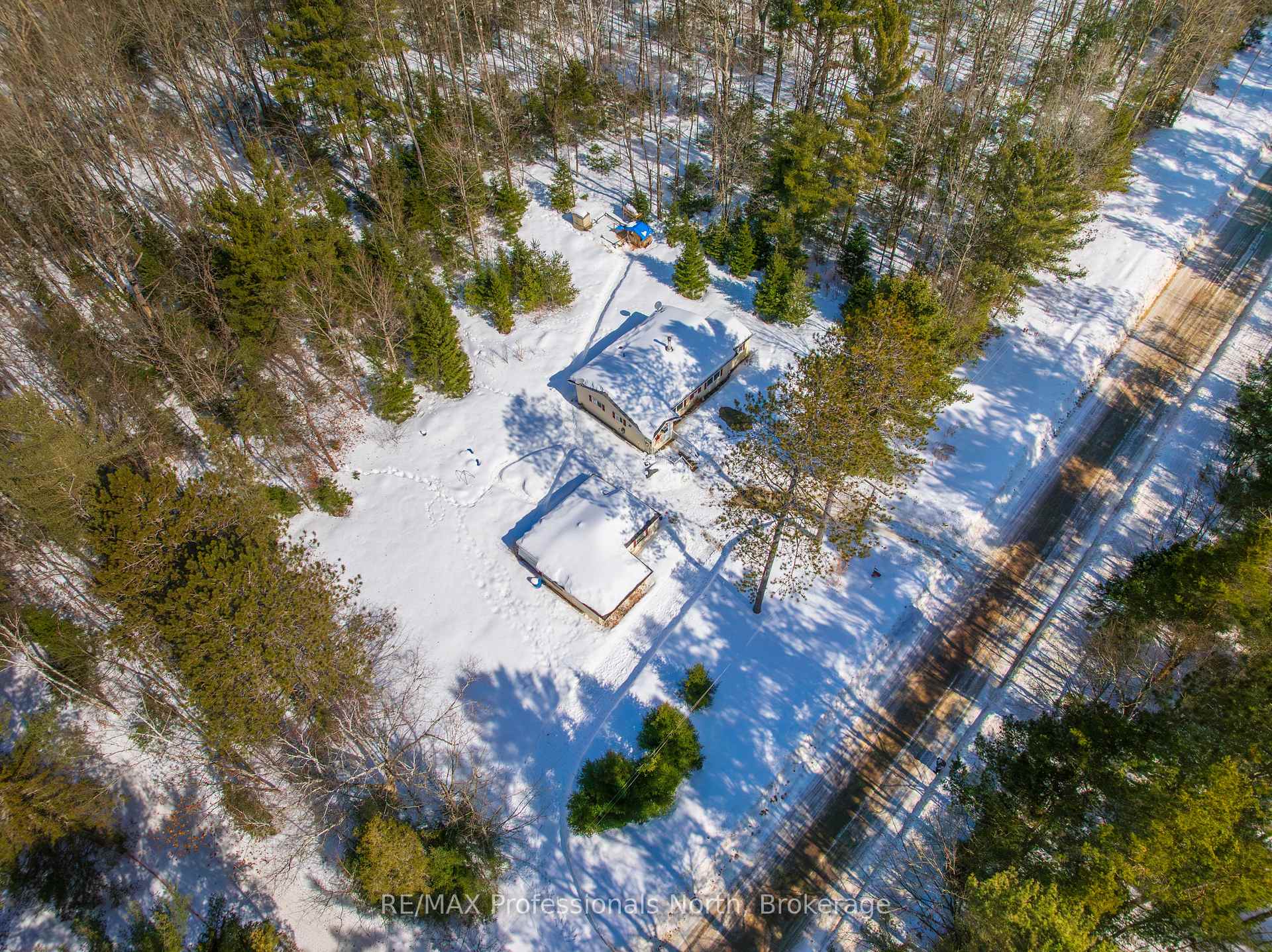 Photo 6 of 2148 Chetwynd Road, Armour — HOMEH