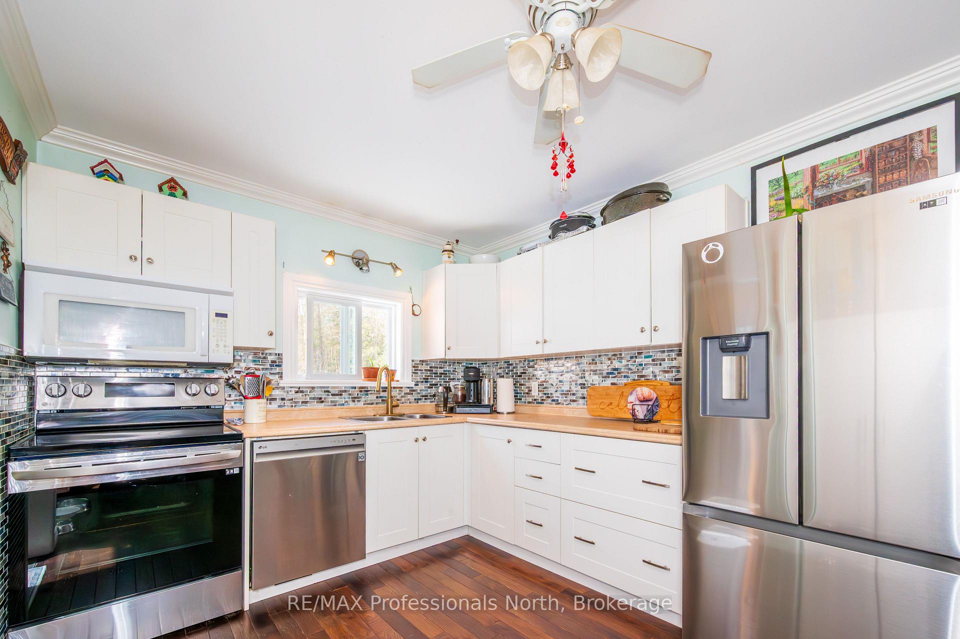 Photo 15 of 2148 Chetwynd Road, Armour — HOMEH