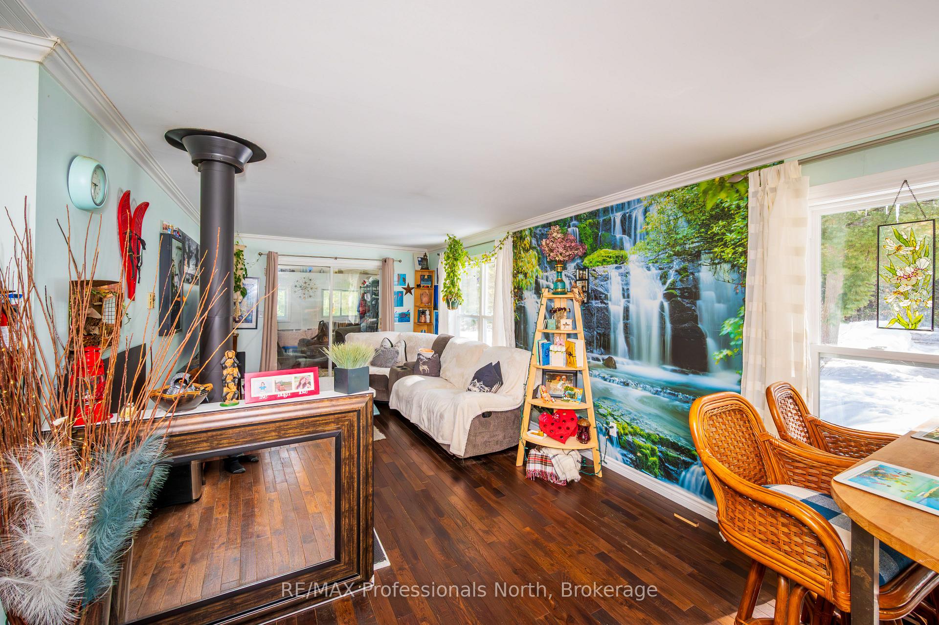 Photo 16 of 2148 Chetwynd Road, Armour — HOMEH