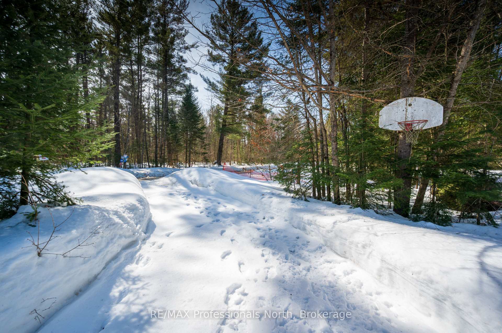 Photo 30 of 2148 Chetwynd Road, Armour — HOMEH