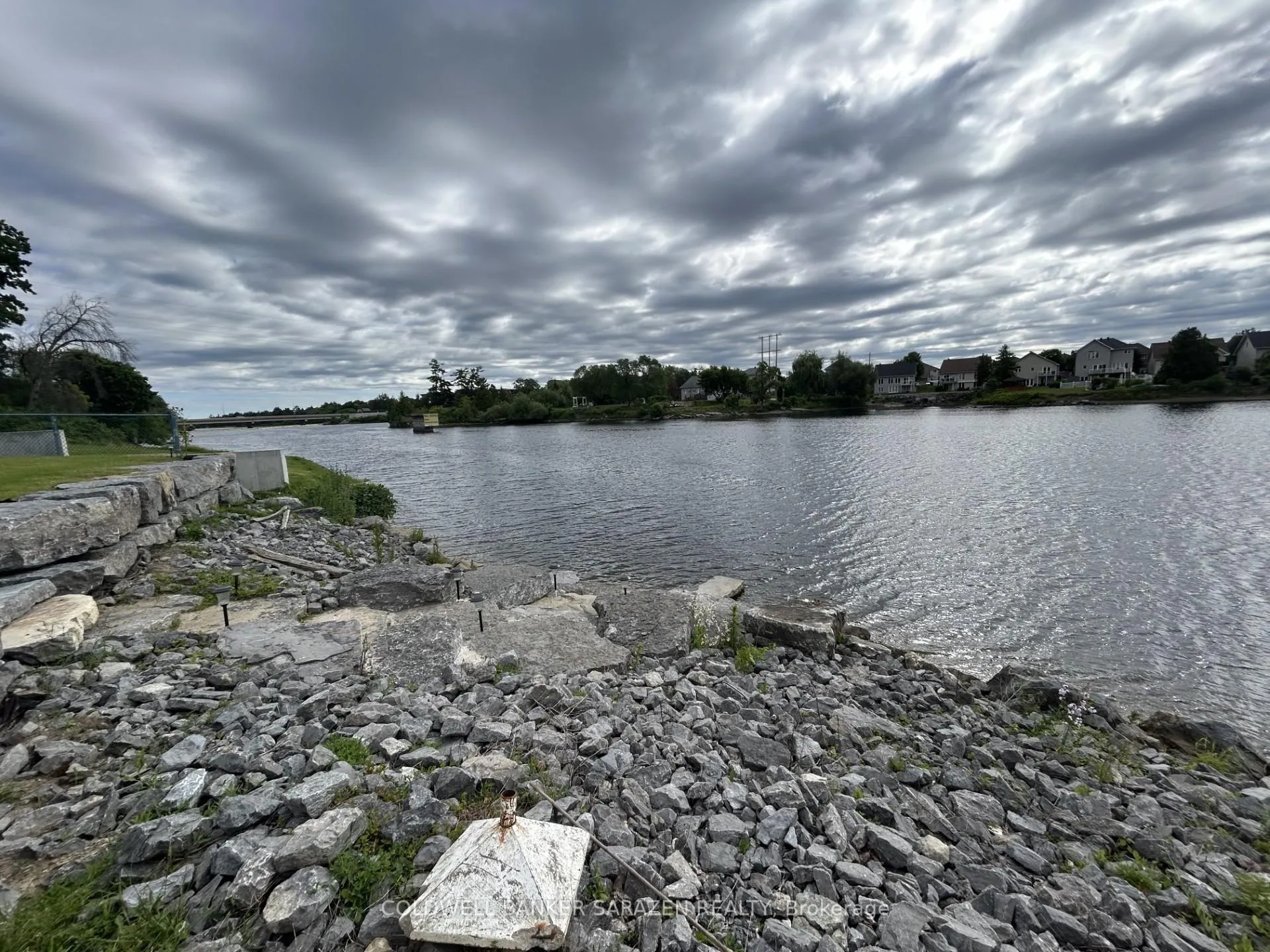 Photo 3 of 91 Claude Street, Arnprior — HOMEH