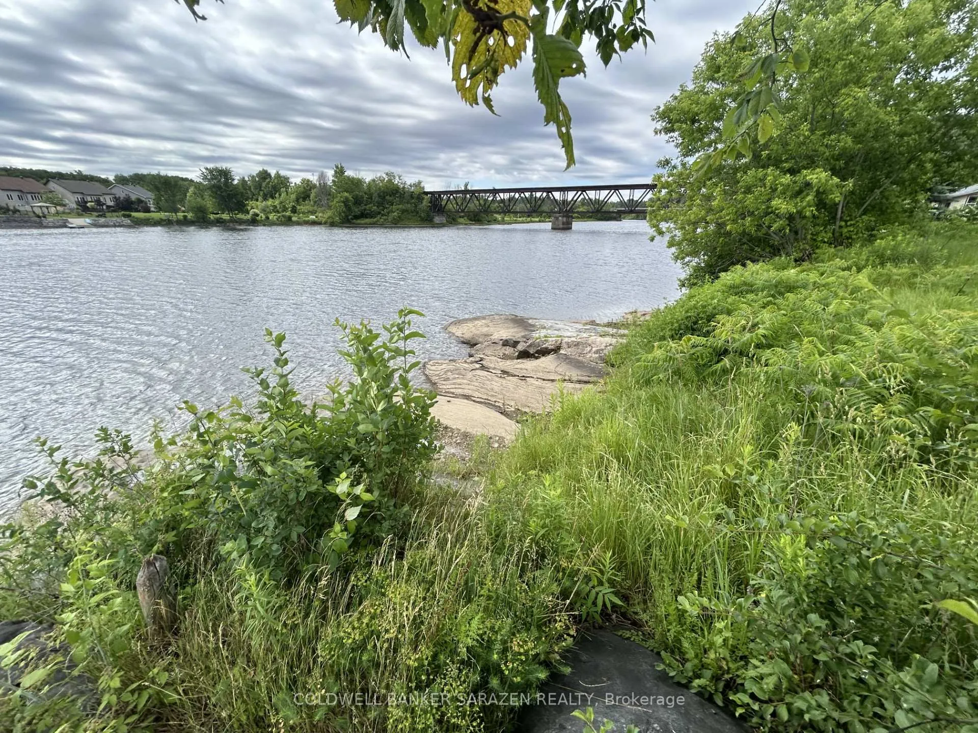 Photo 4 of 91 Claude Street, Arnprior — HOMEH