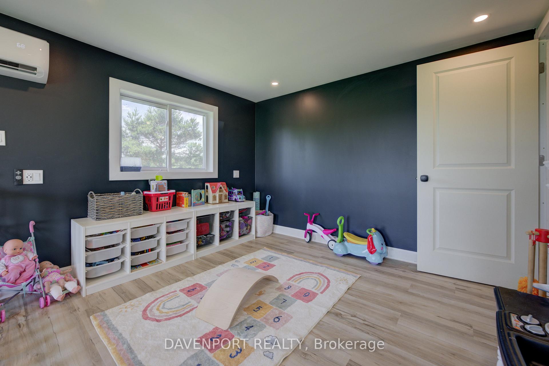 Photo 5 of 441812 Concession 8 Road, West Grey — HOMEH