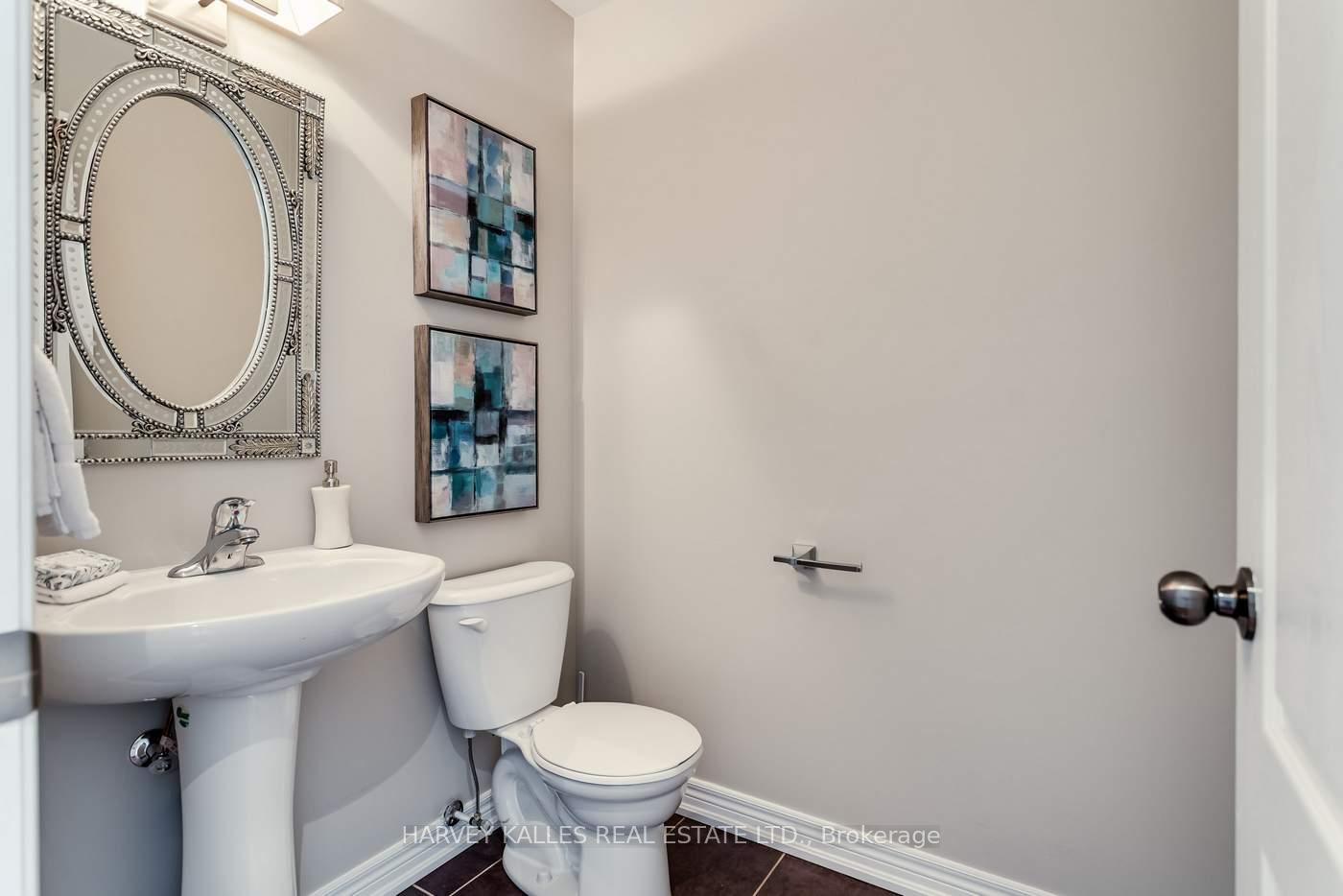 Photo 19 of 31 Lindvest Crescent, Vaughan, Patterson — HOMEH