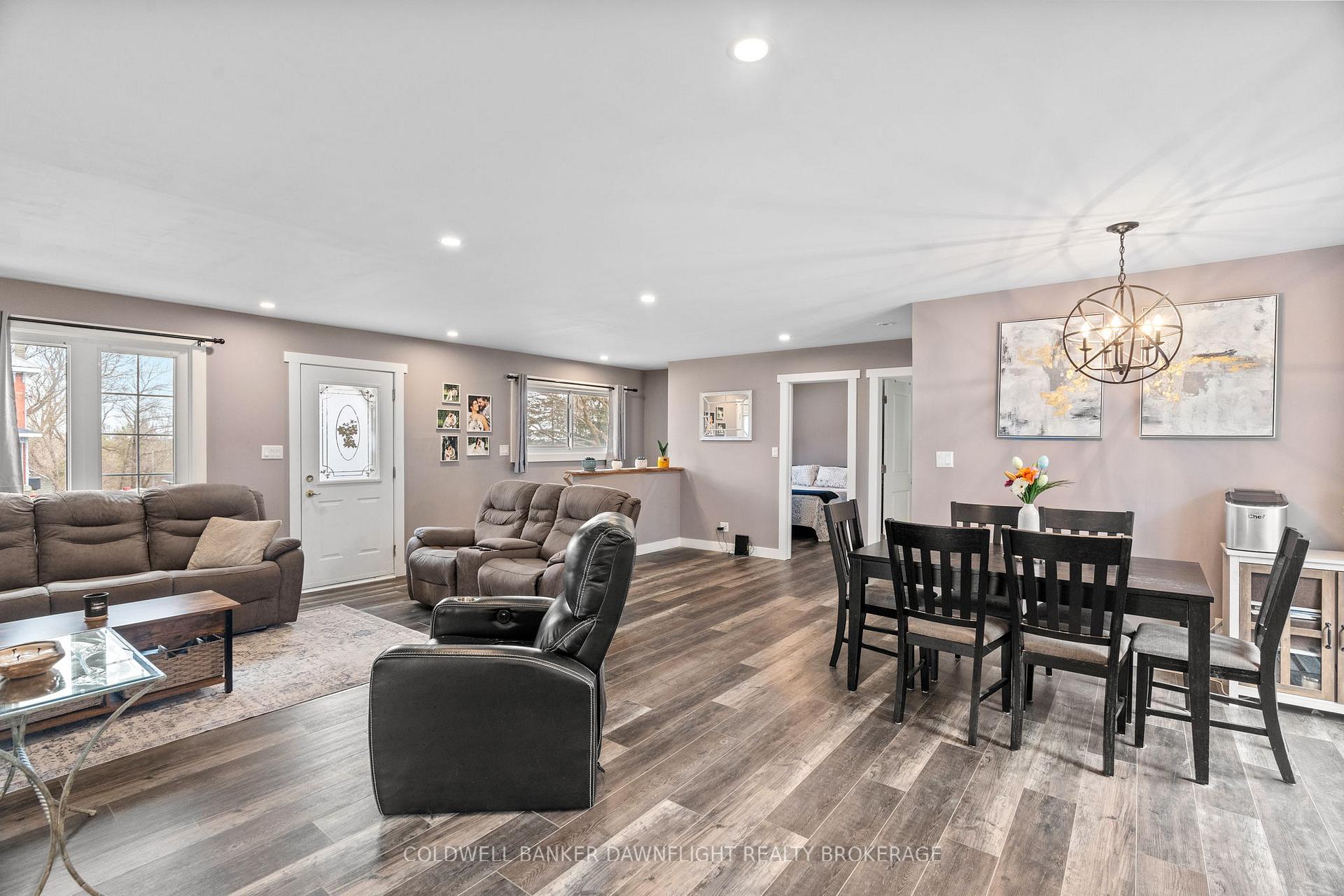 Photo 12 of 3189 Perth Road 180, West Perth, Hibbert — HOMEH