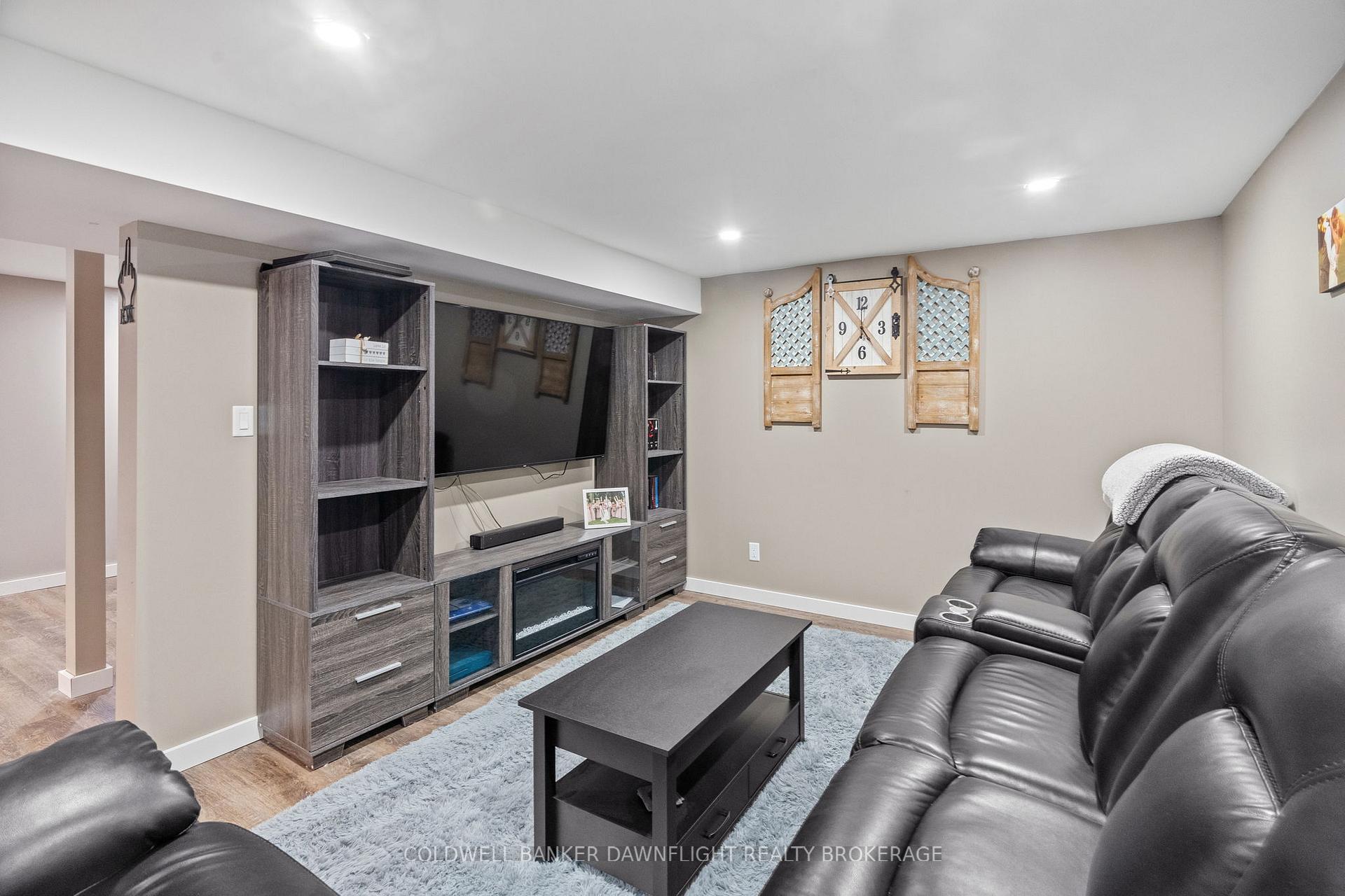 Photo 23 of 3189 Perth Road 180, West Perth, Hibbert — HOMEH