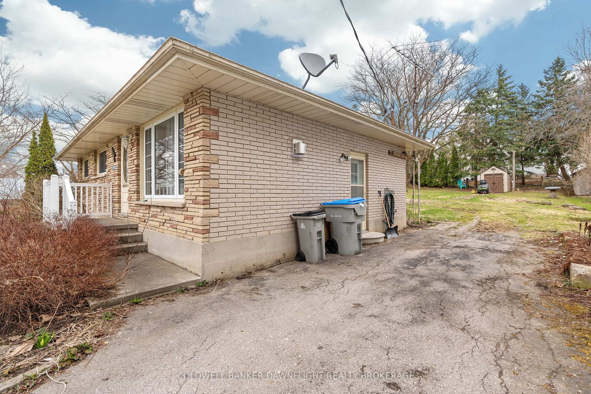 Photo 28 of 3189 Perth Road 180, West Perth, Hibbert — HOMEH