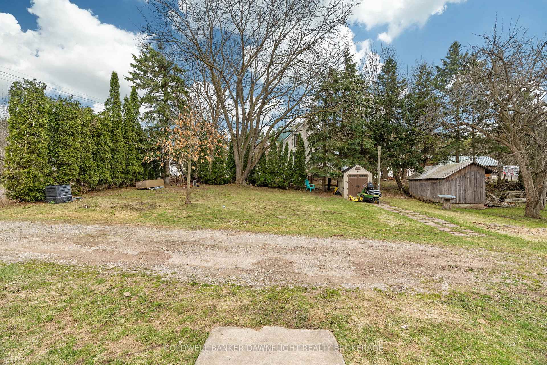 Photo 32 of 3189 Perth Road 180, West Perth, Hibbert — HOMEH