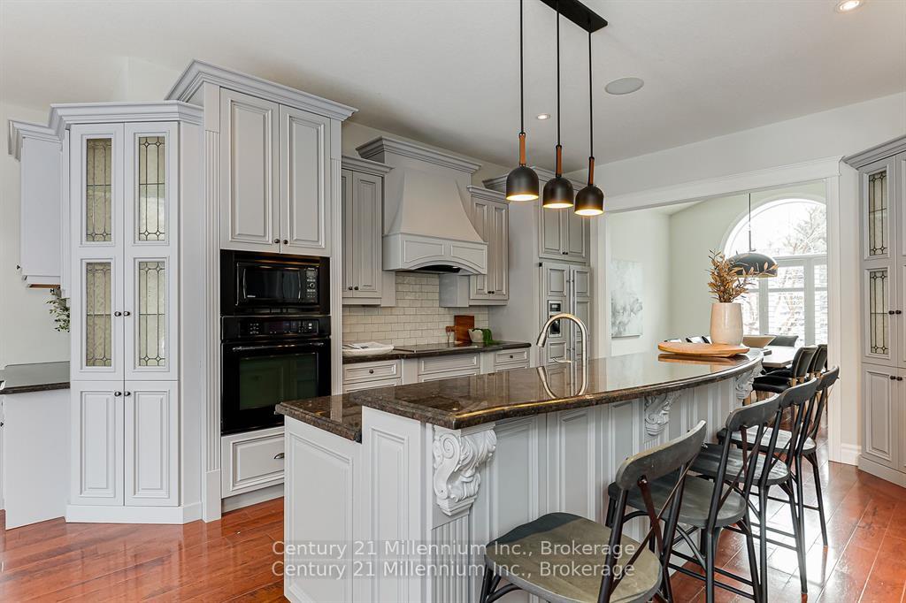 Photo 9 of 112 Cortina Crescent, Blue Mountains — HOMEH
