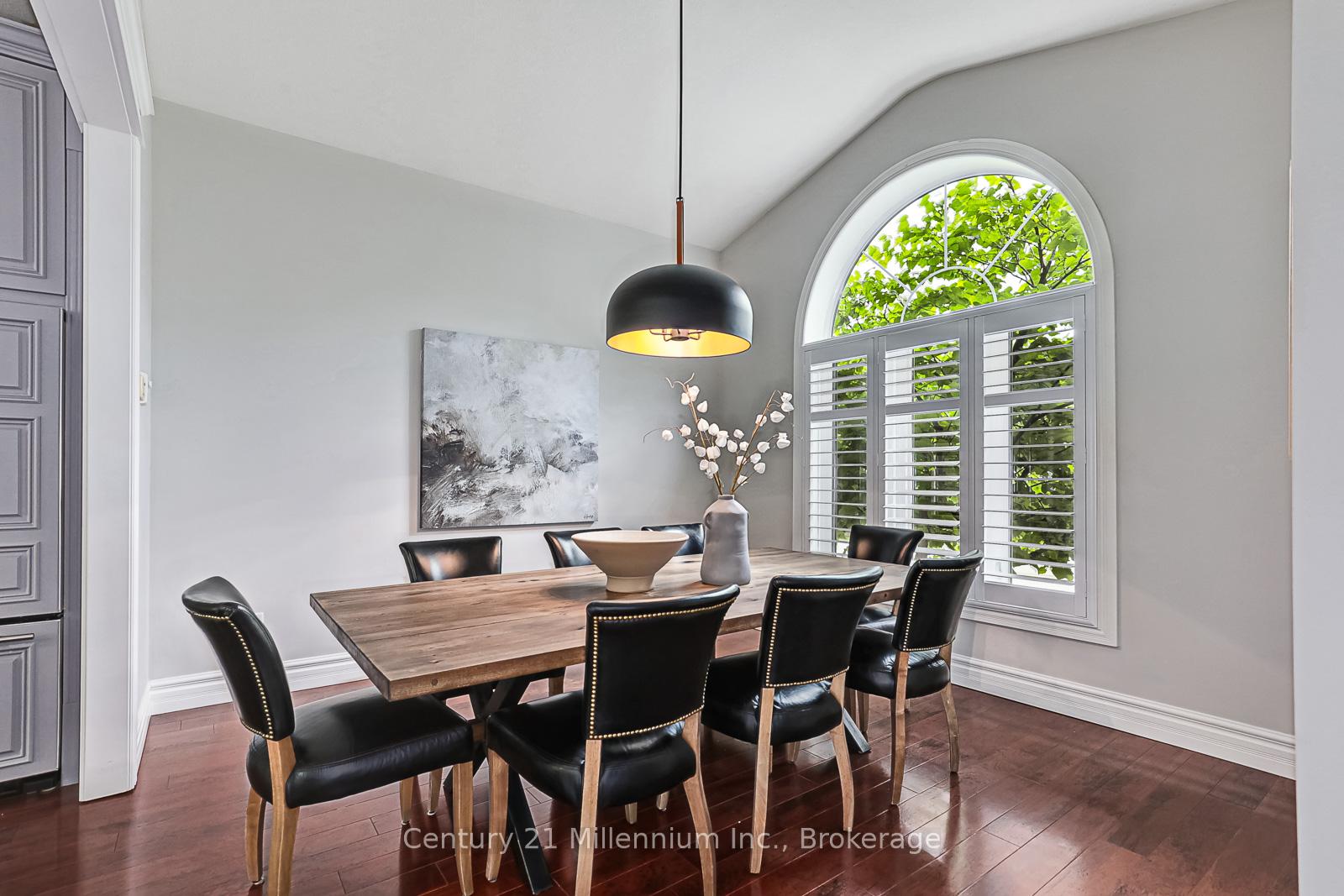 Photo 14 of 112 Cortina Crescent, Blue Mountains — HOMEH