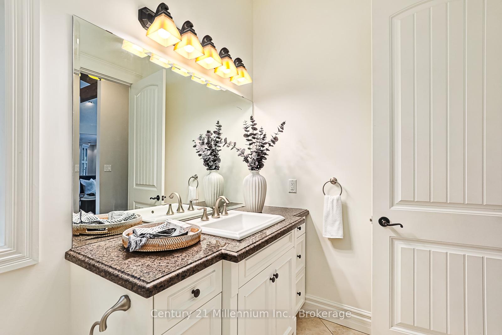 Photo 20 of 112 Cortina Crescent, Blue Mountains — HOMEH