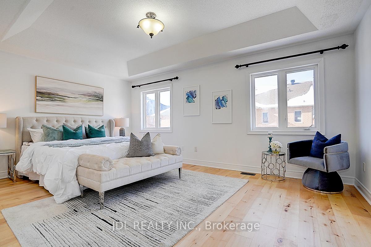 Photo 23 of 92 Princess Diana Drive, Markham, Cathedraltown — HOMEH