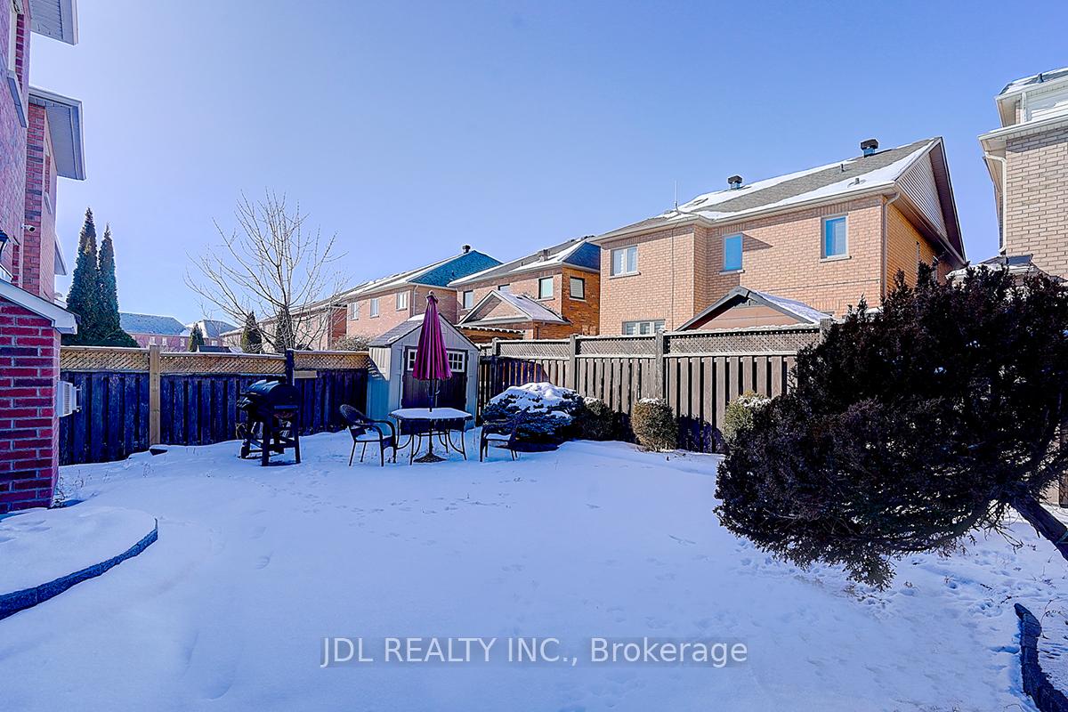 Photo 43 of 92 Princess Diana Drive, Markham, Cathedraltown — HOMEH